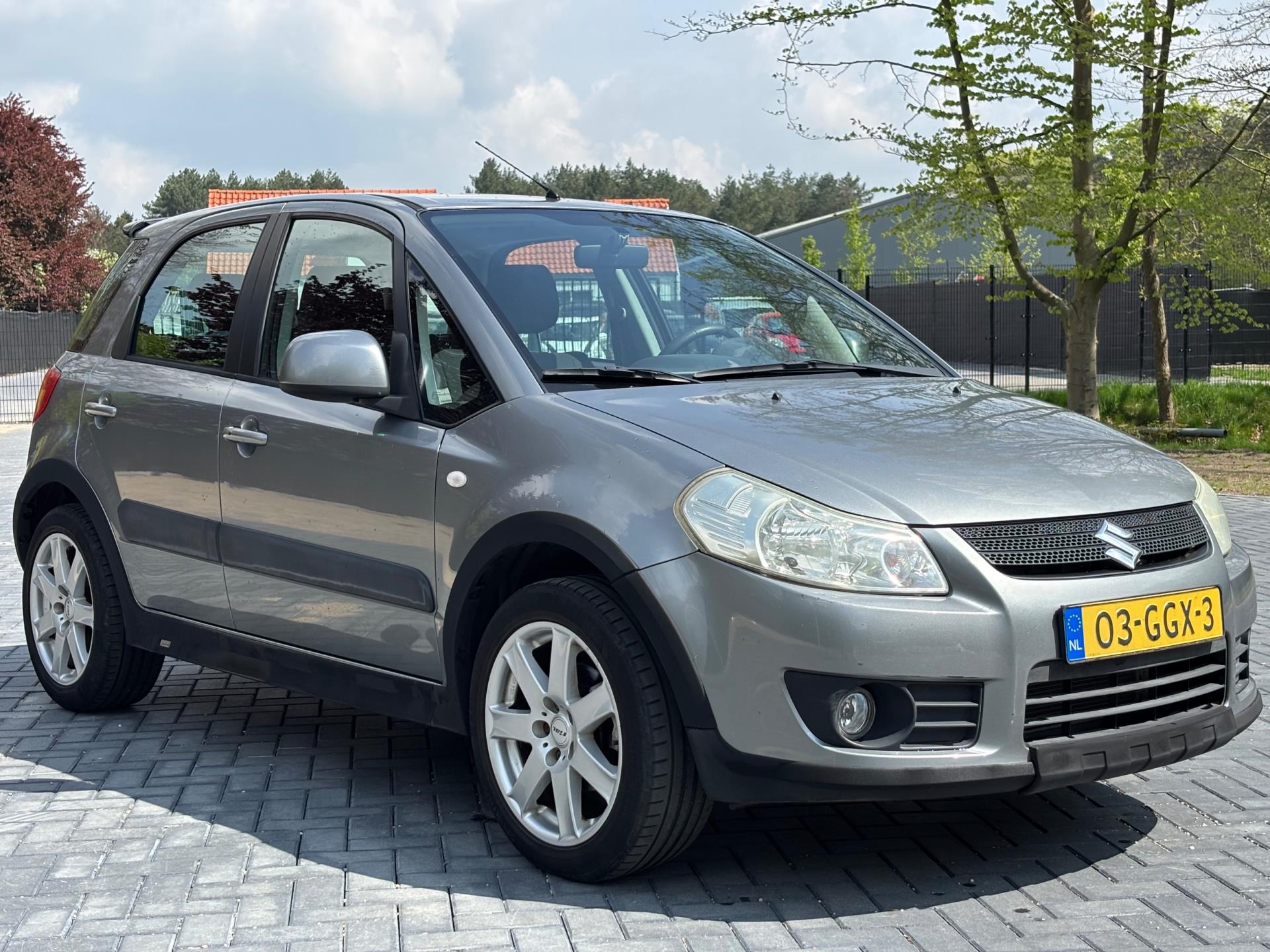 suzuki-sx4-image2.jpg