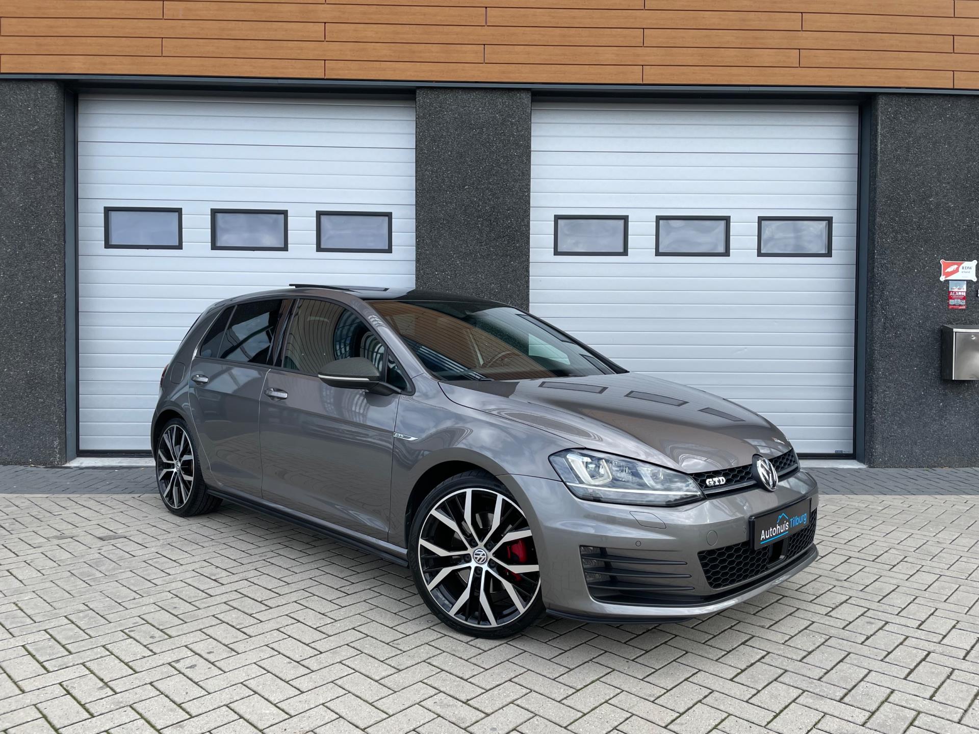 volkswagen-golf-image3.jpg