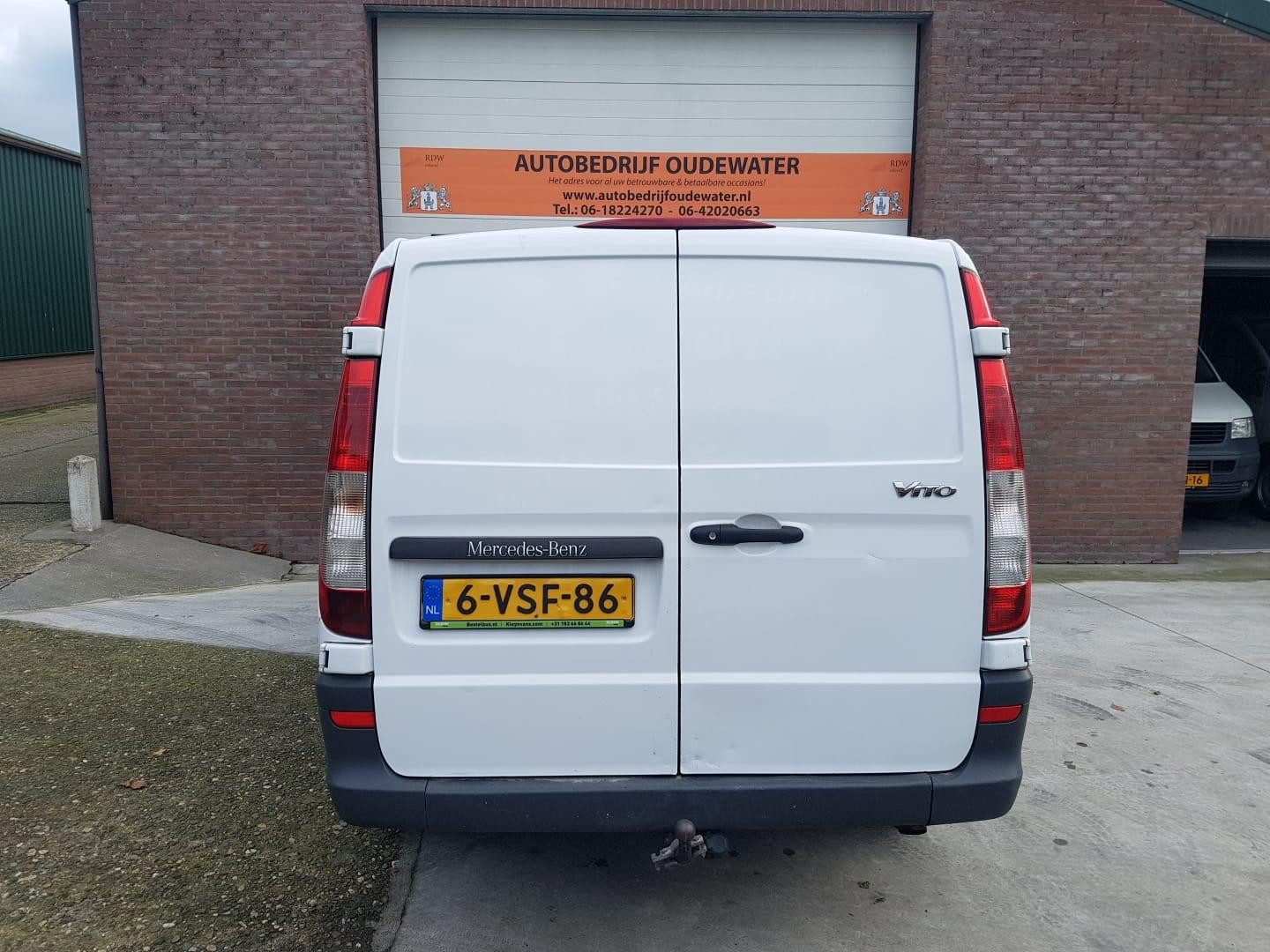 mercedes-benz-vito-image6.jpg
