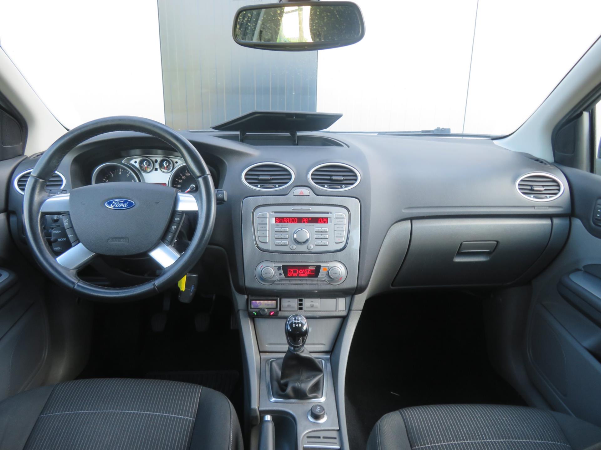 ford-focus-image10.jpg