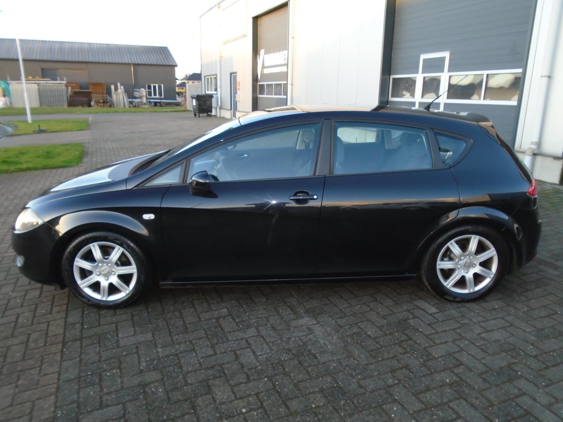 seat-leon-image7.jpg