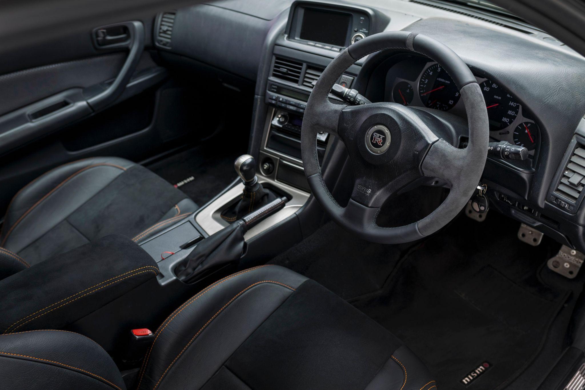 nissan-skyline-image3.jpg