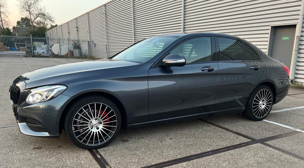 mercedes-benz-c-klasse-image8.jpg