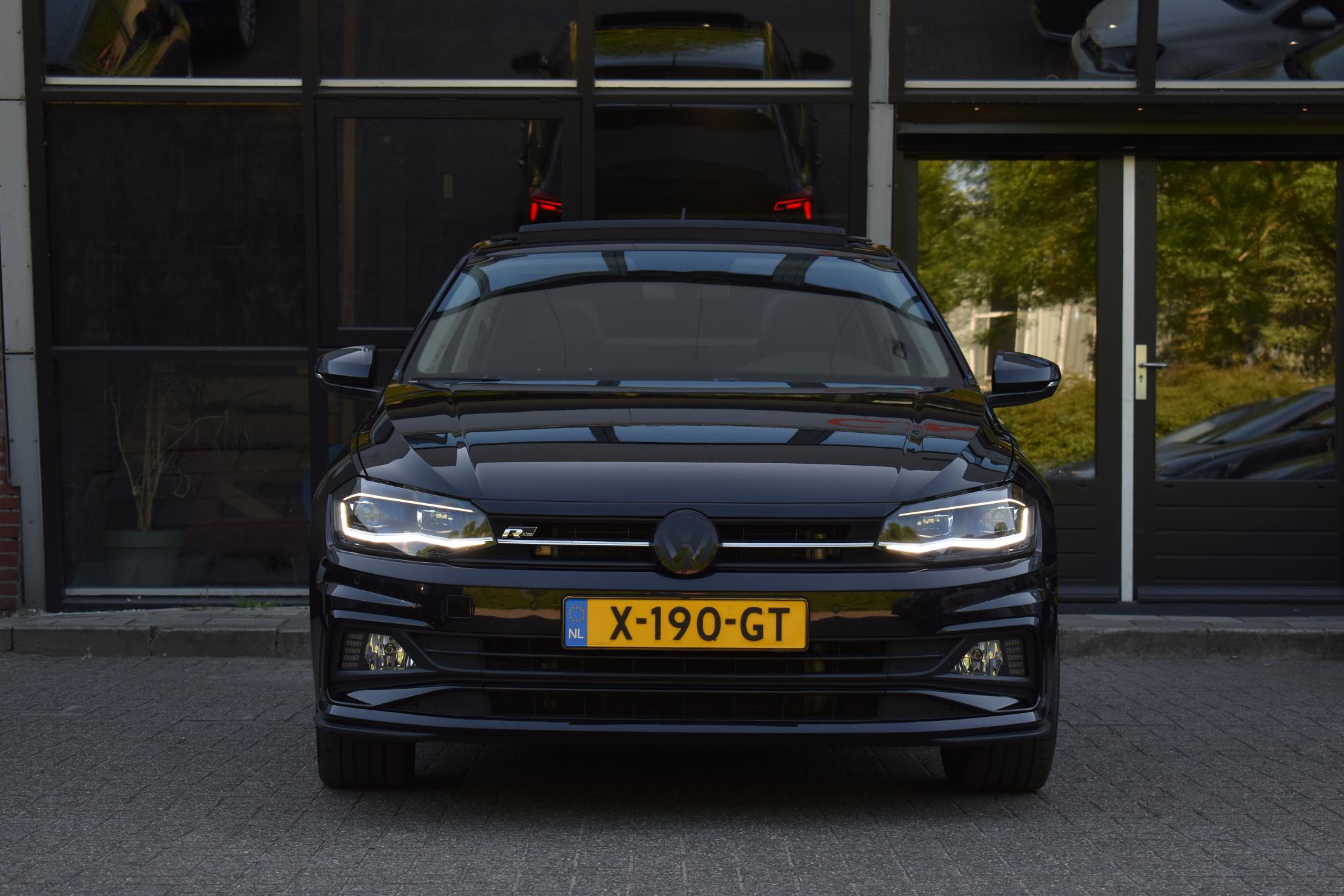 volkswagen-polo-image3.jpg