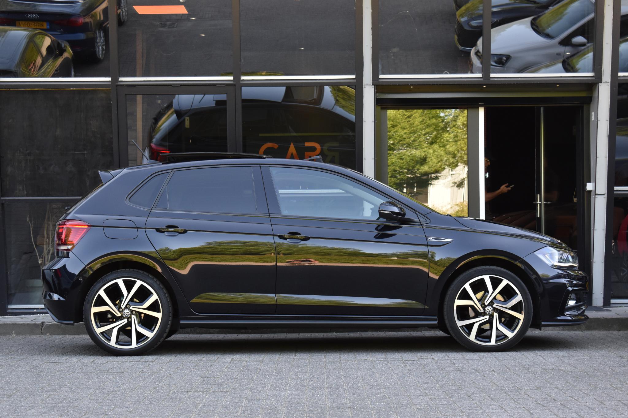 volkswagen-polo-image5.jpg