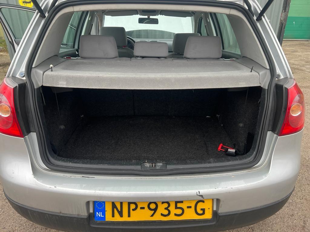 volkswagen-golf-image3.jpg
