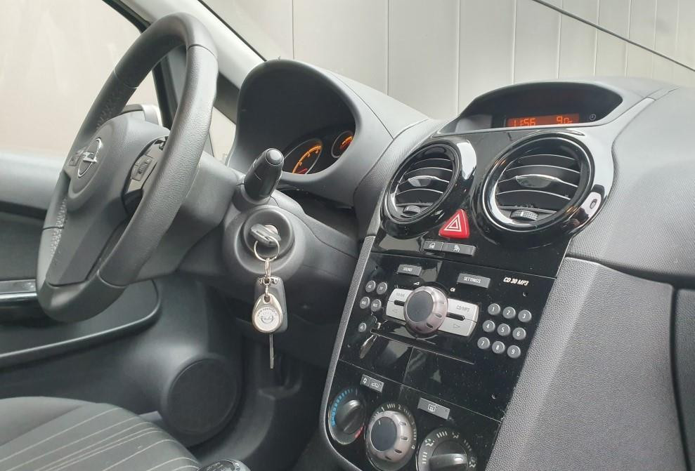 opel-corsa-image9.jpg