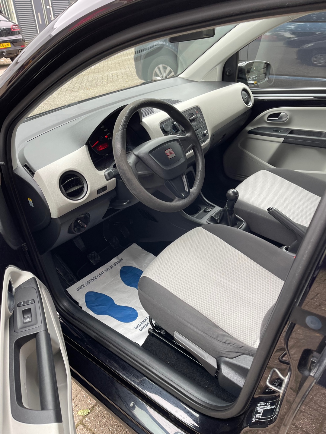 seat-mii-image8.jpg