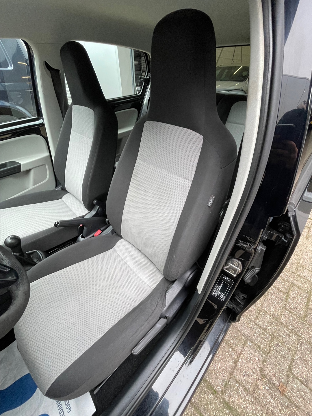 seat-mii-image9.jpg