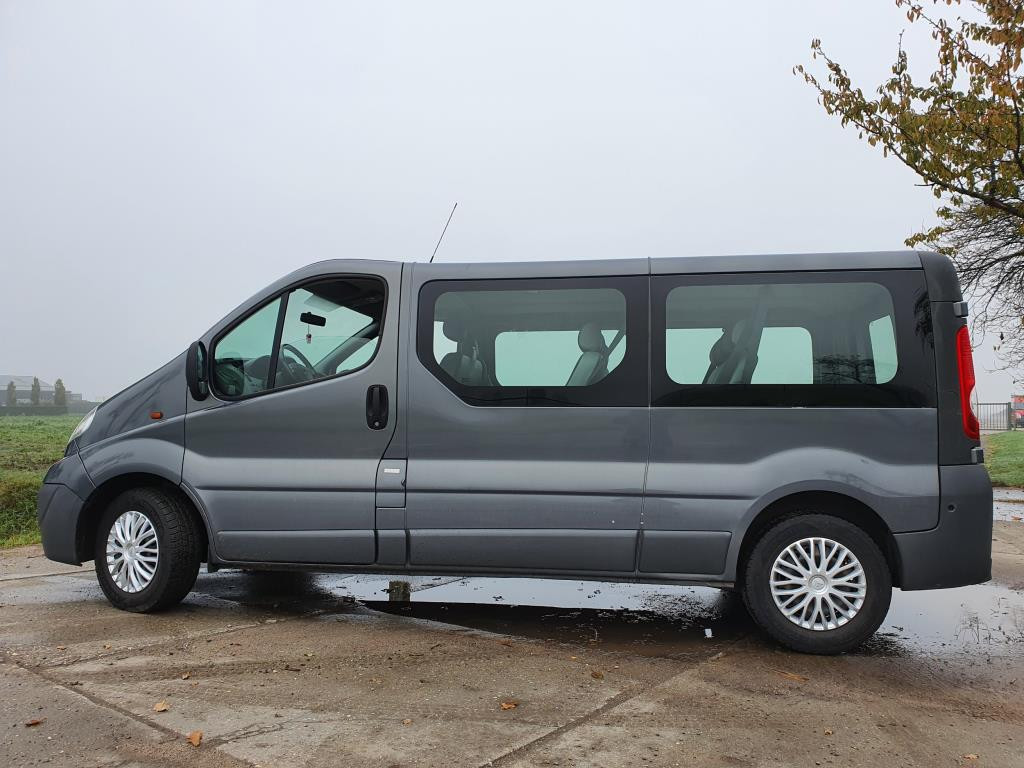 opel-vivaro-image3.jpg