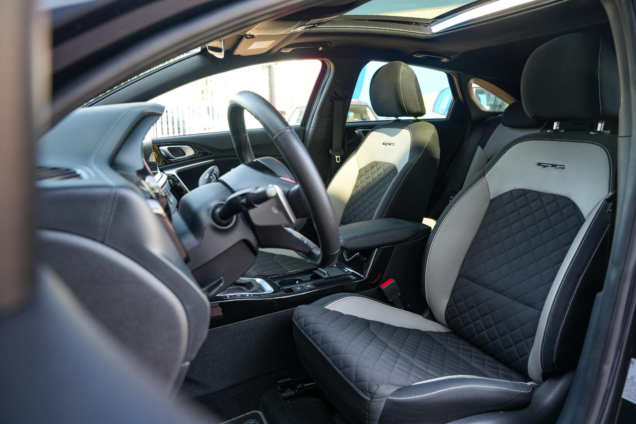 kia-proceed-image8.jpg