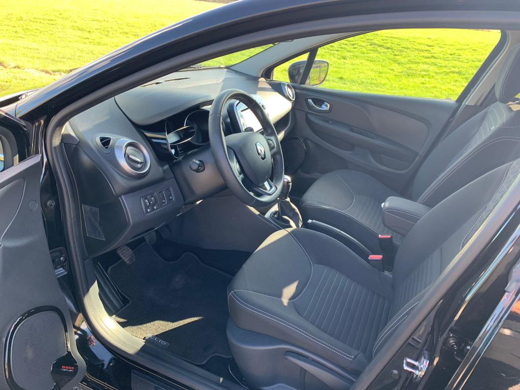 renault-clio-image8.jpg