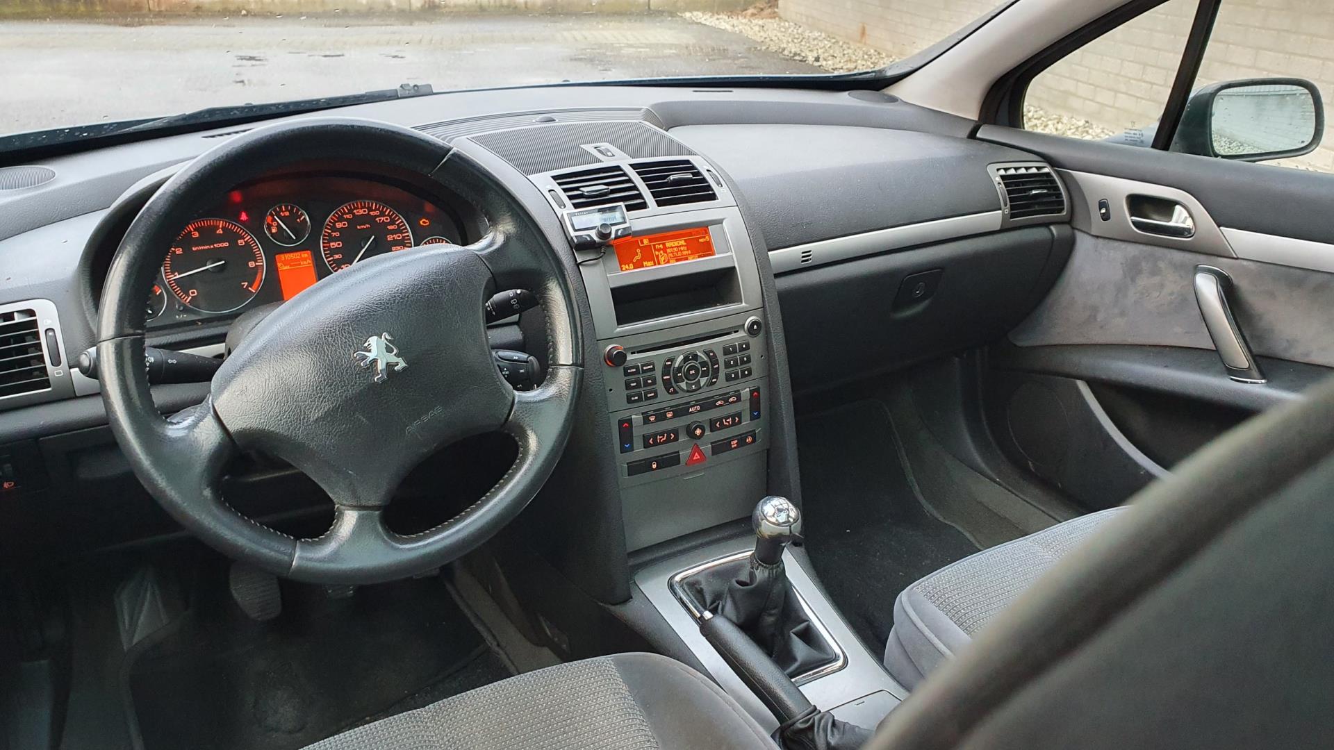 peugeot-407-image7.jpg