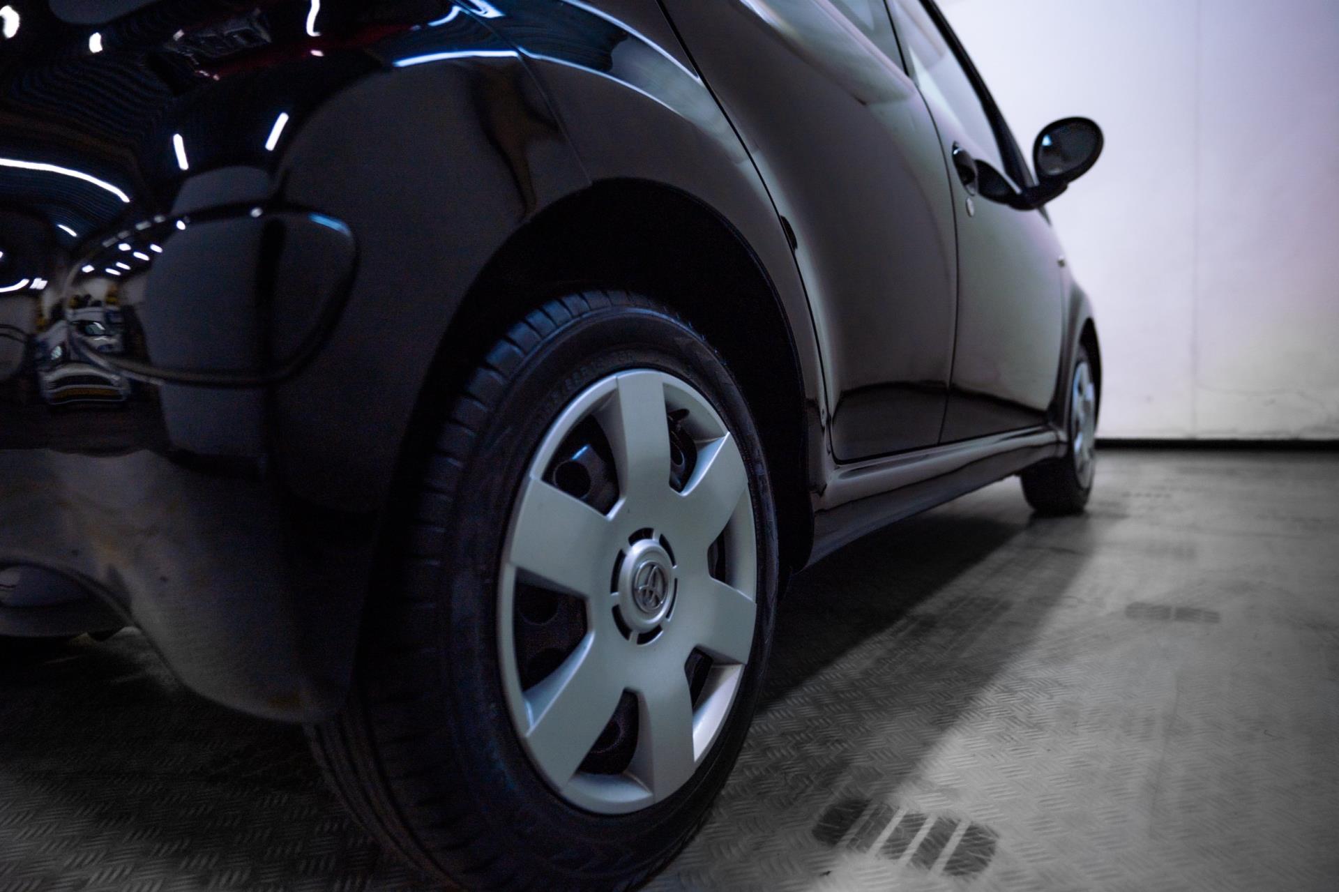 toyota-aygo-image8.jpg