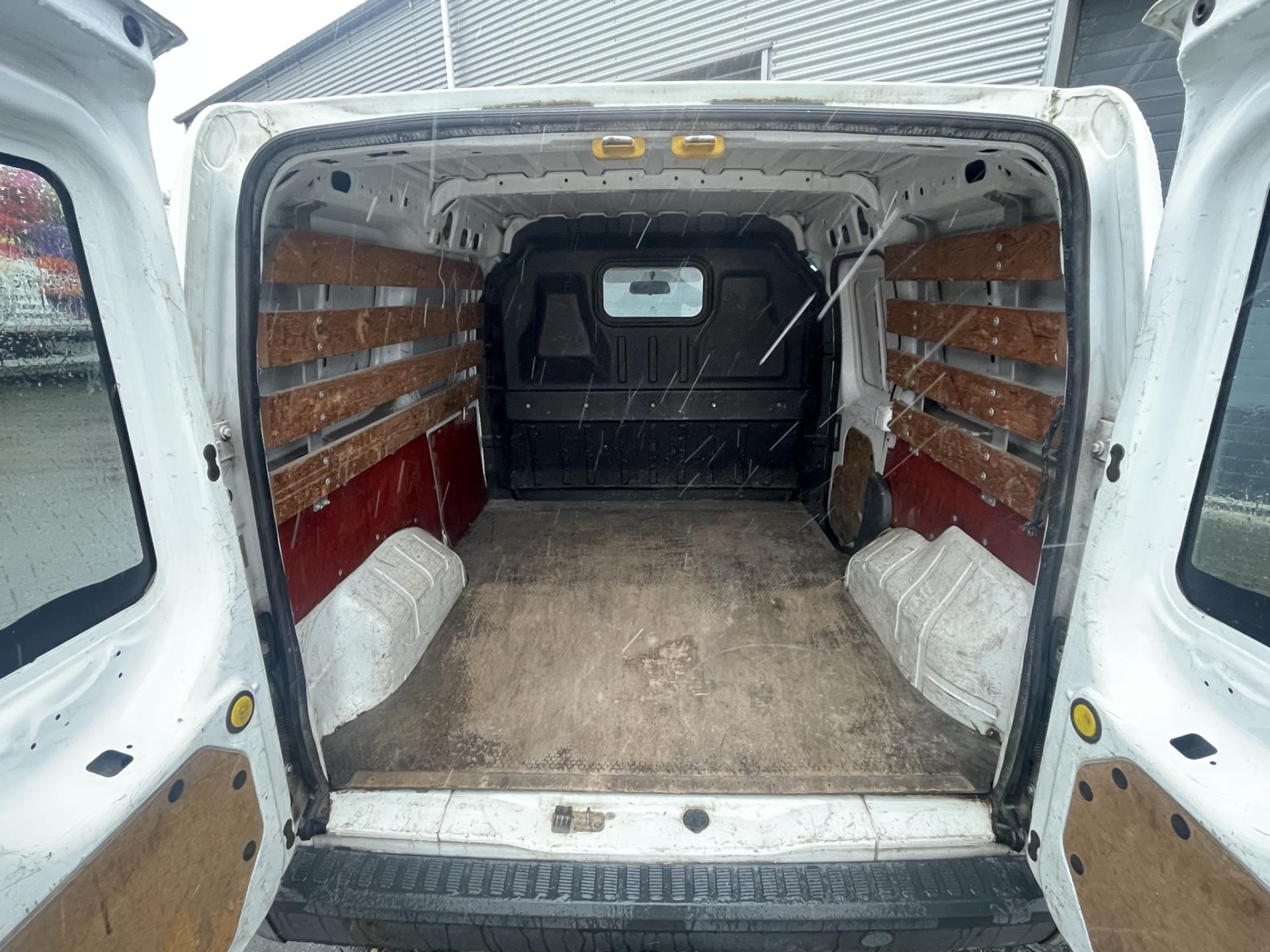 ford-transit-connect-image7.jpg