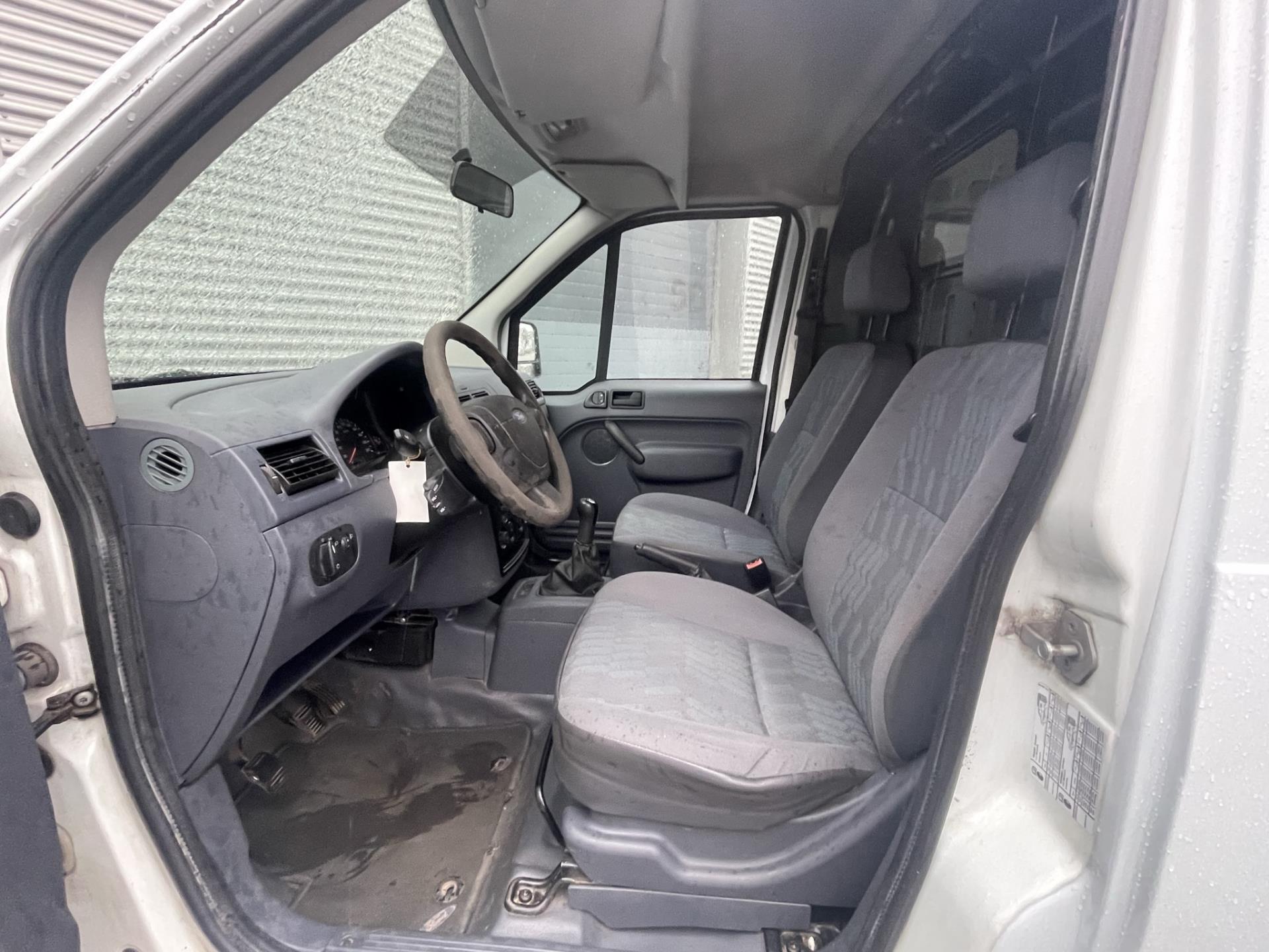 ford-transit-connect-image8.jpg