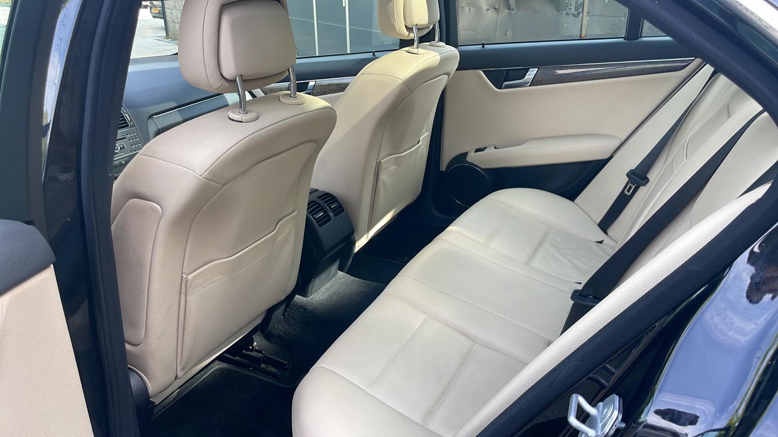 mercedes-benz-c-klasse-image7.jpg