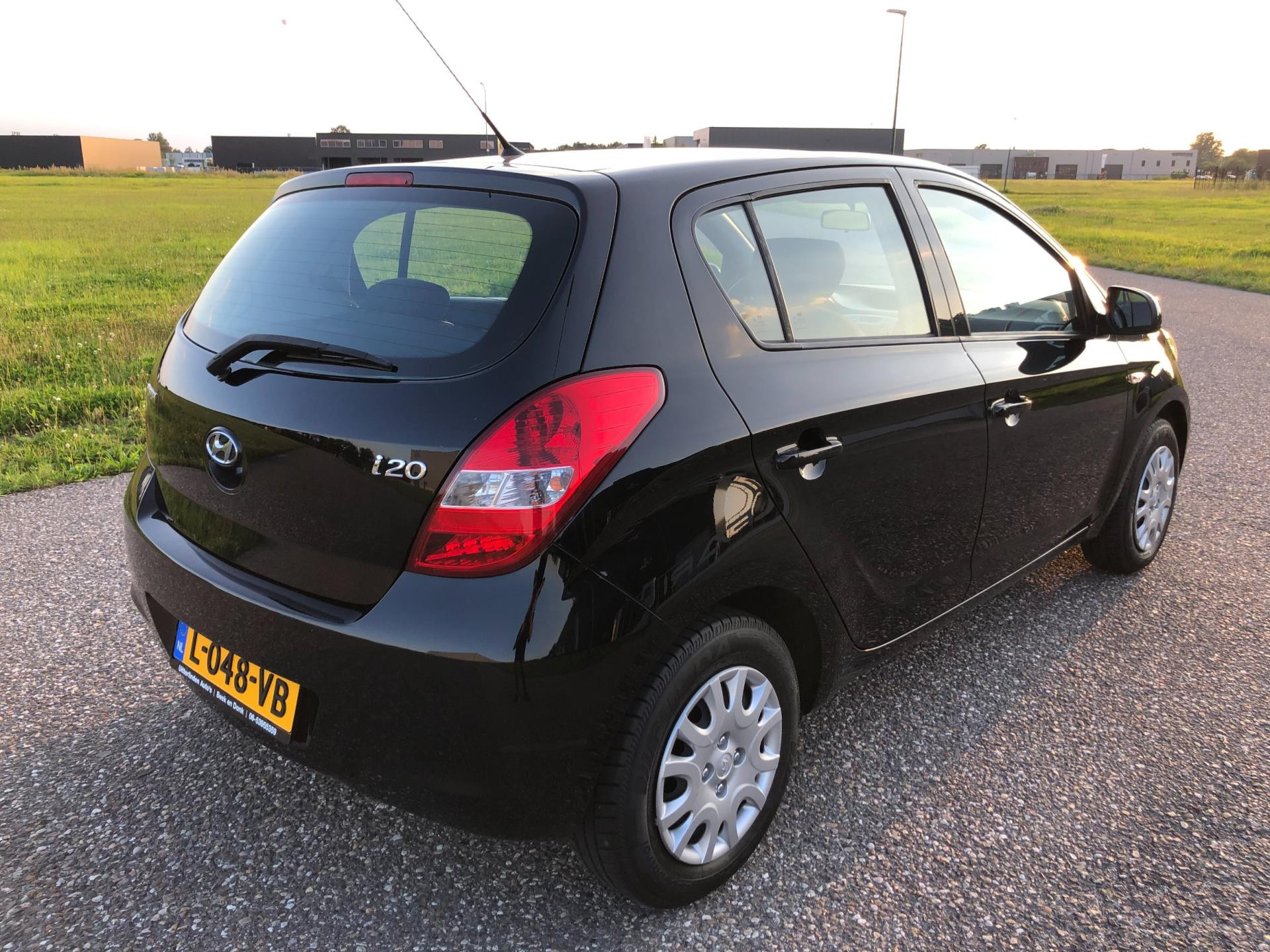 hyundai-i20-image4.jpg