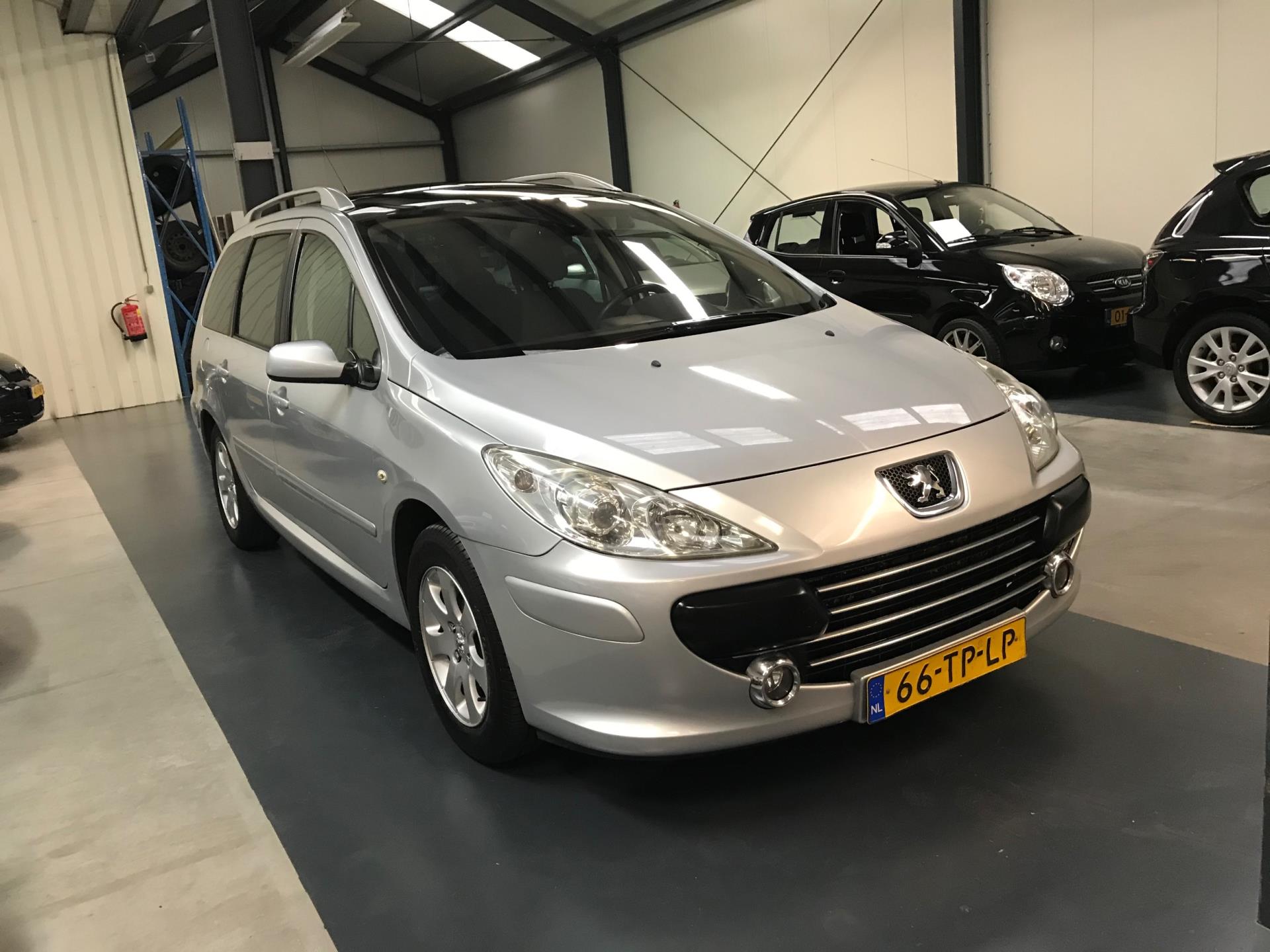 peugeot-307-image2.jpg