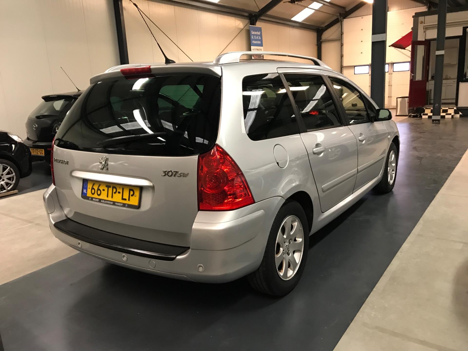 peugeot-307-image3.jpg