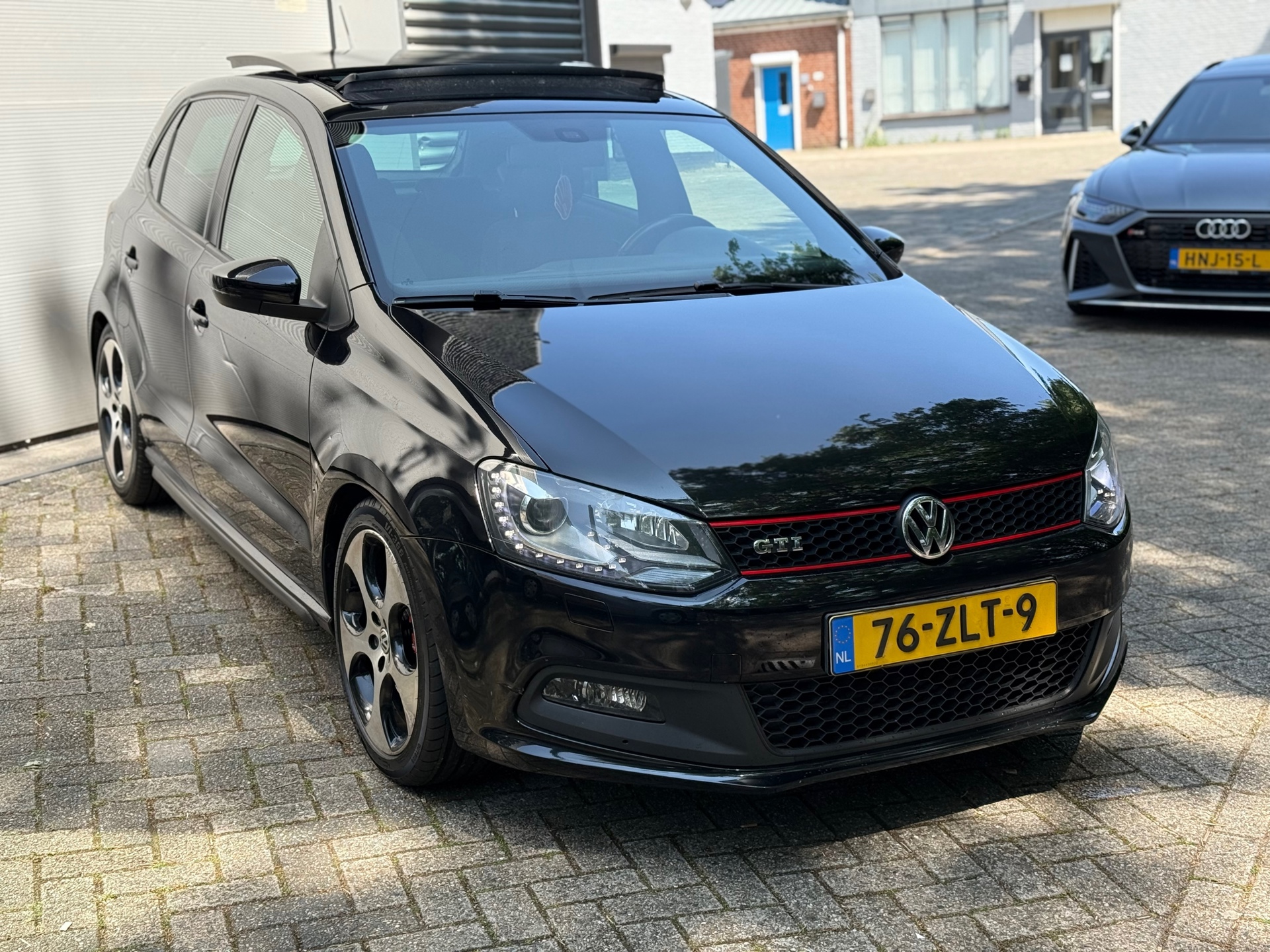 volkswagen-polo-image9.jpg