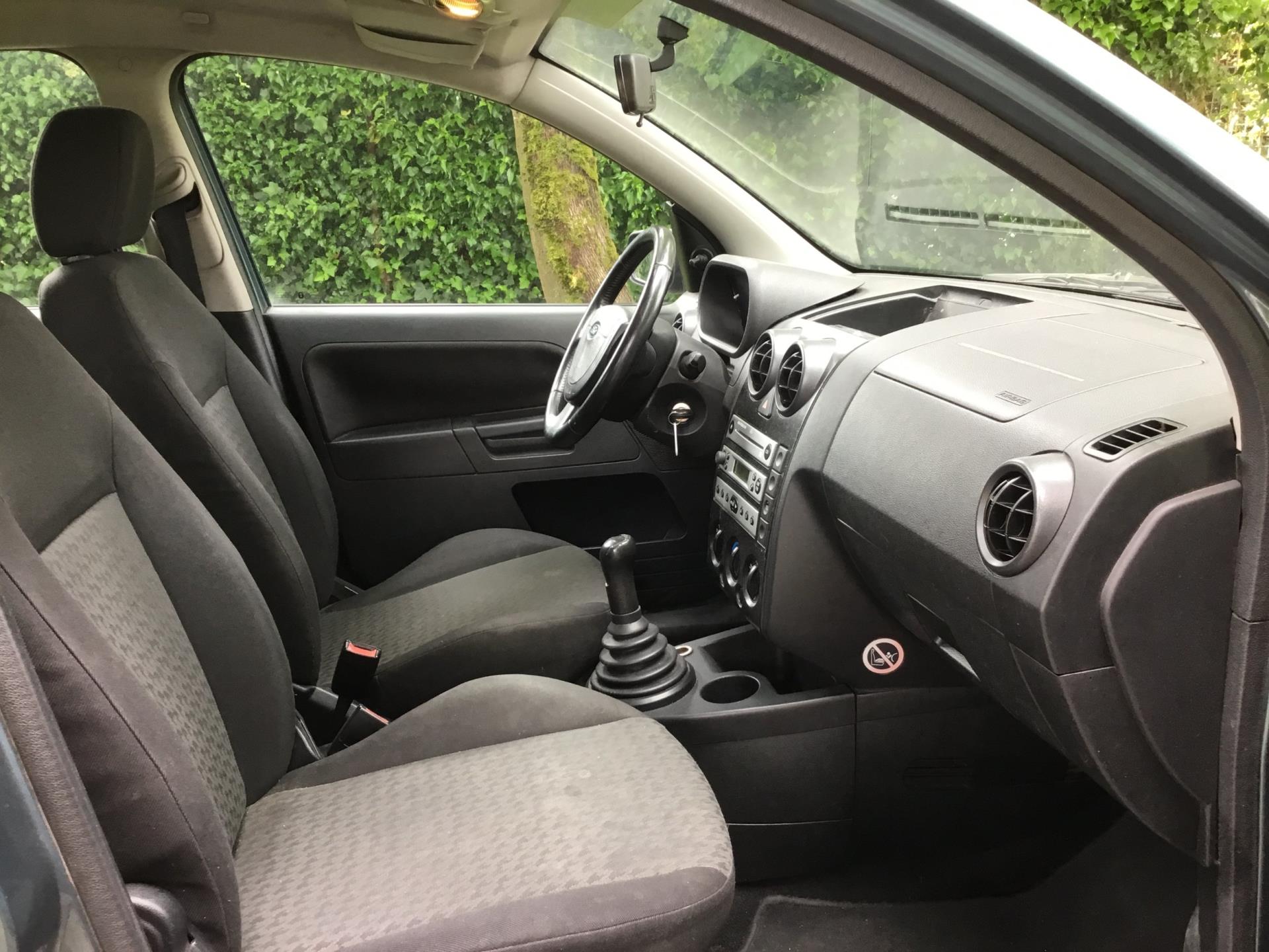ford-fusion-image7.jpg