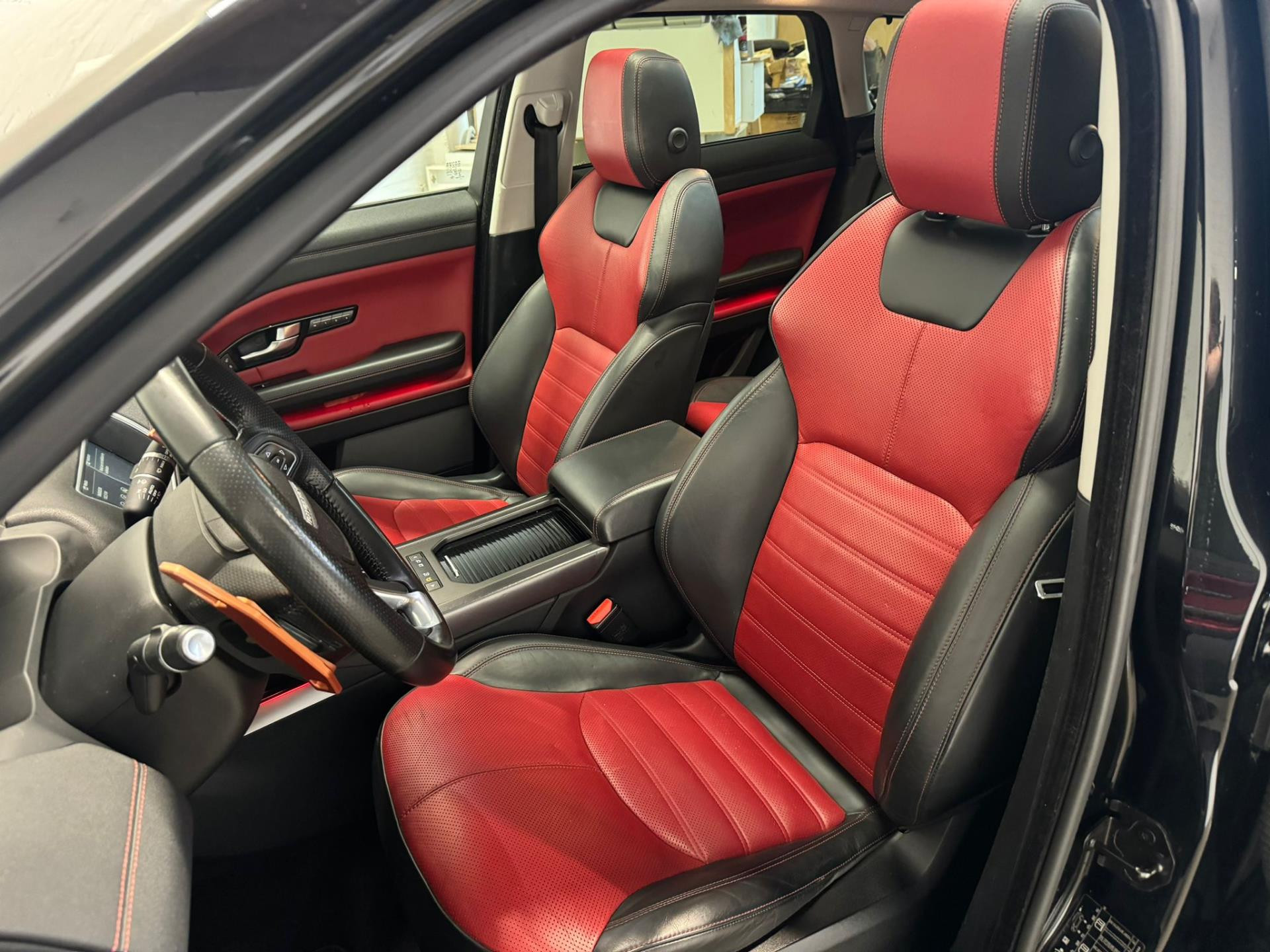 land-rover-range-rover-evoque-image8.jpg