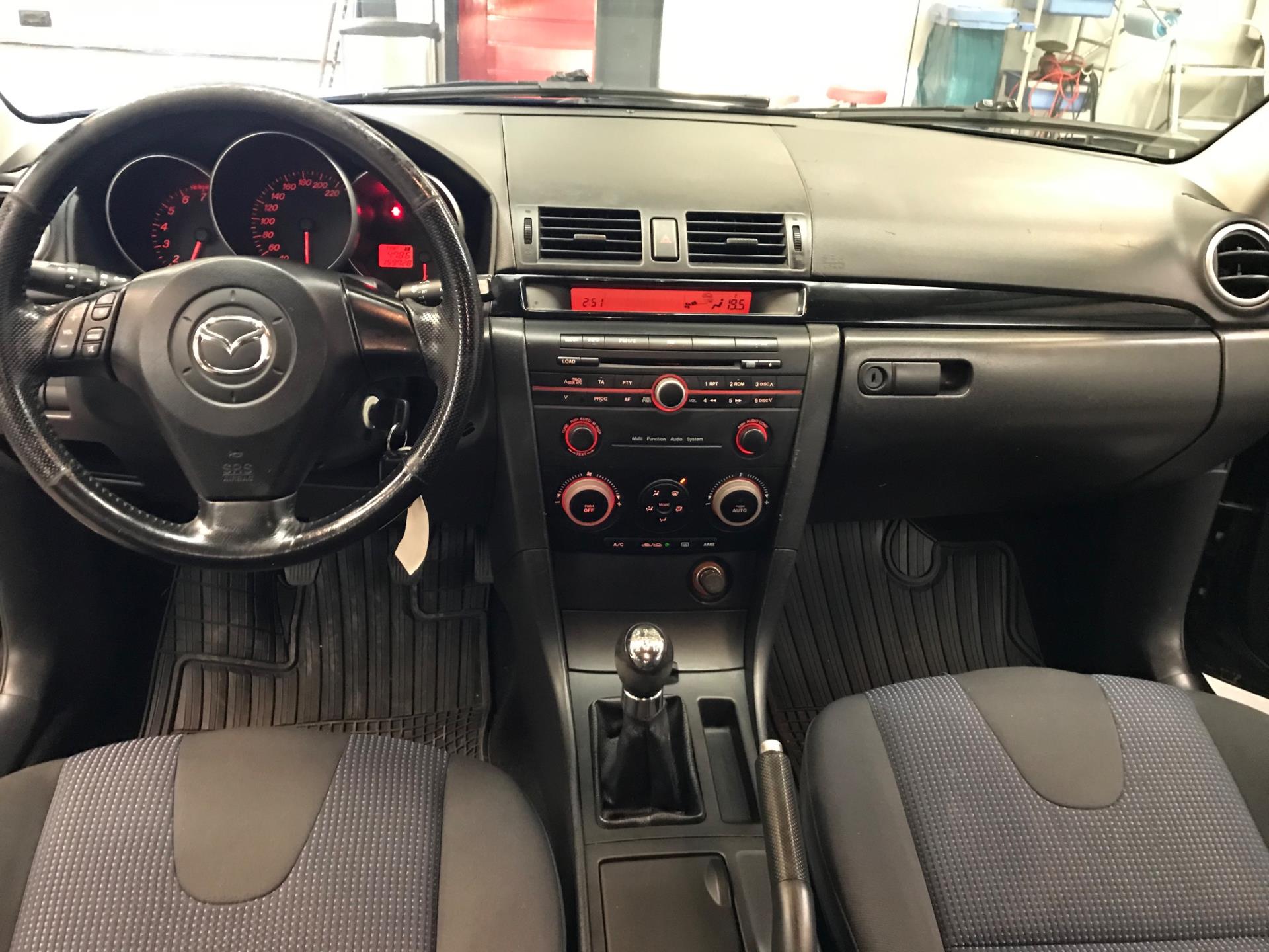 mazda-3-image6.jpg