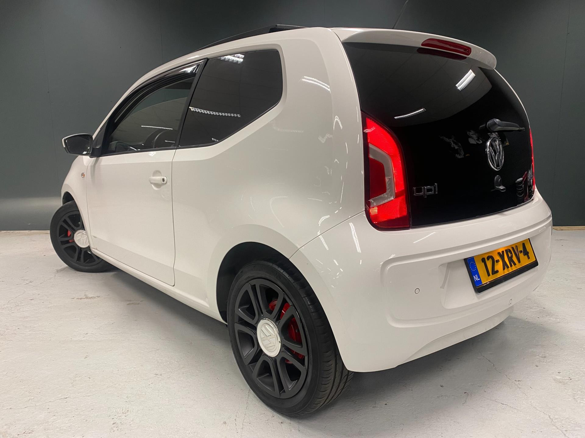 volkswagen-up!-image5.jpg