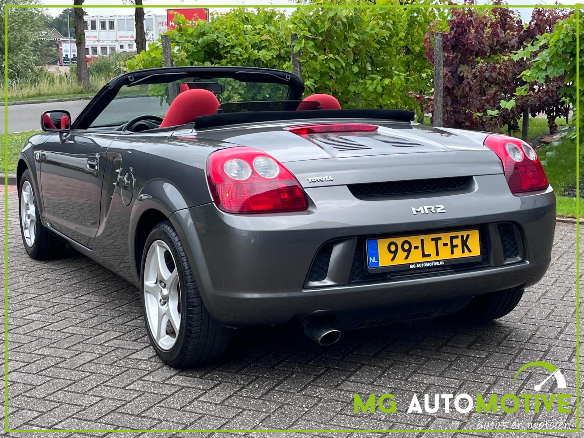 toyota-mr2-image5.jpg