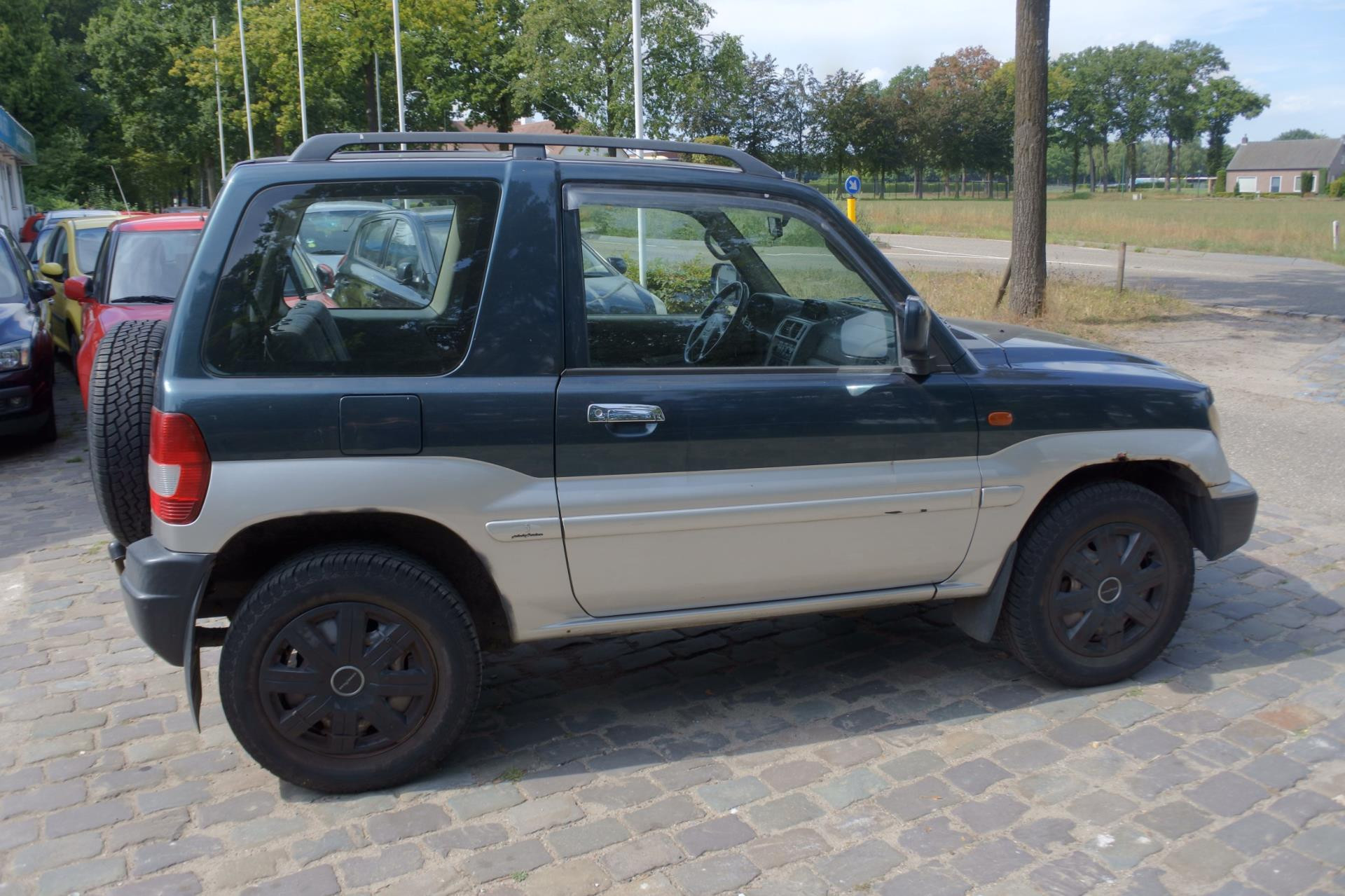 307580154/mitsubishi-pajero-pinin-image1.jpg