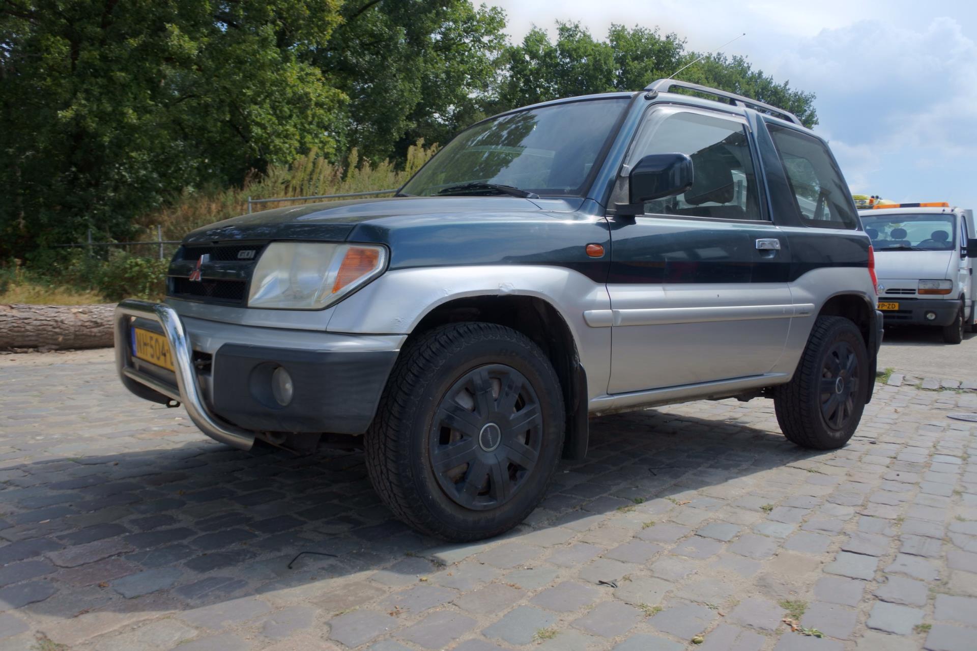 mitsubishi-pajero-pinin-image5.jpg