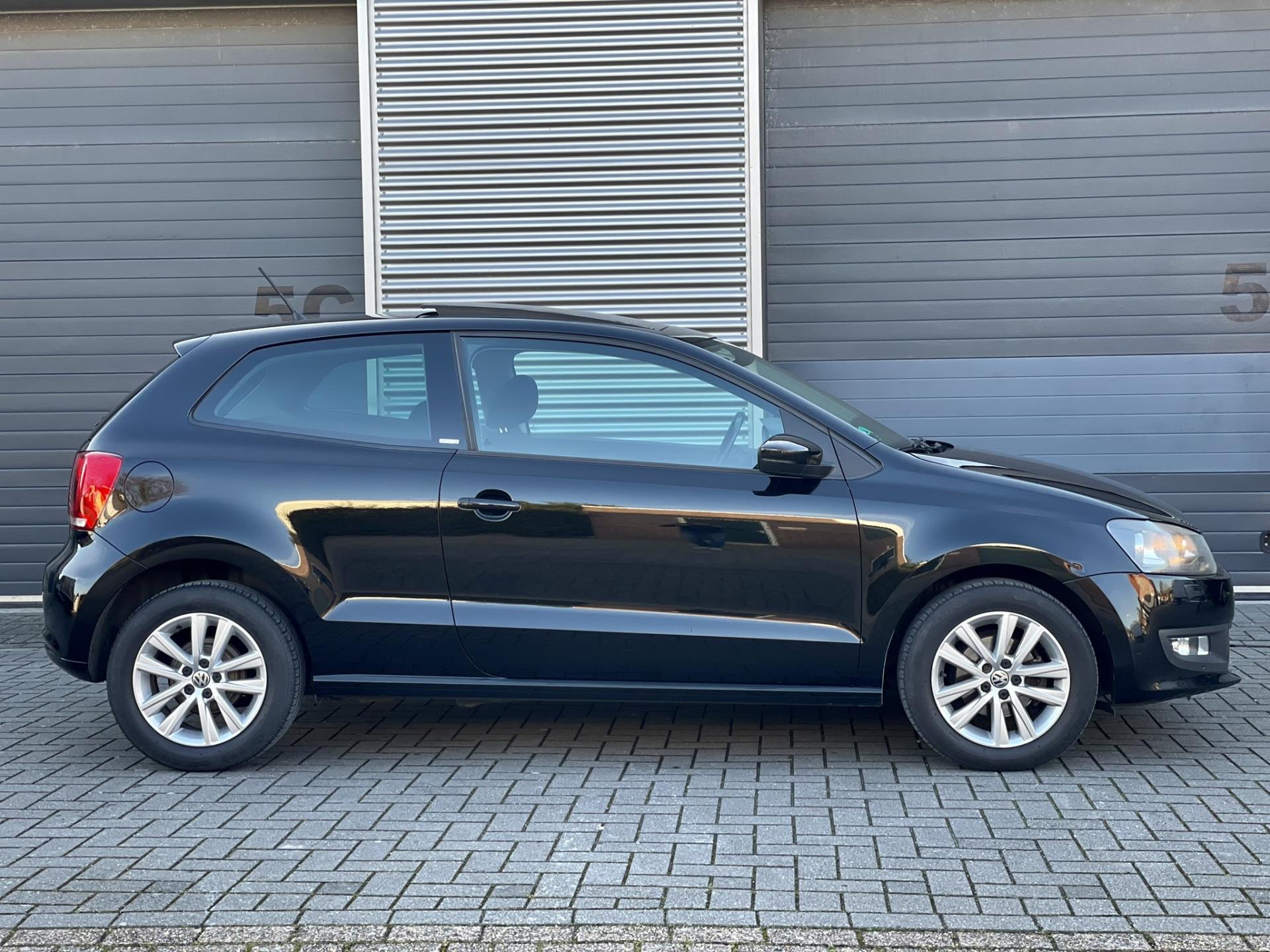 volkswagen-polo-image5.jpg
