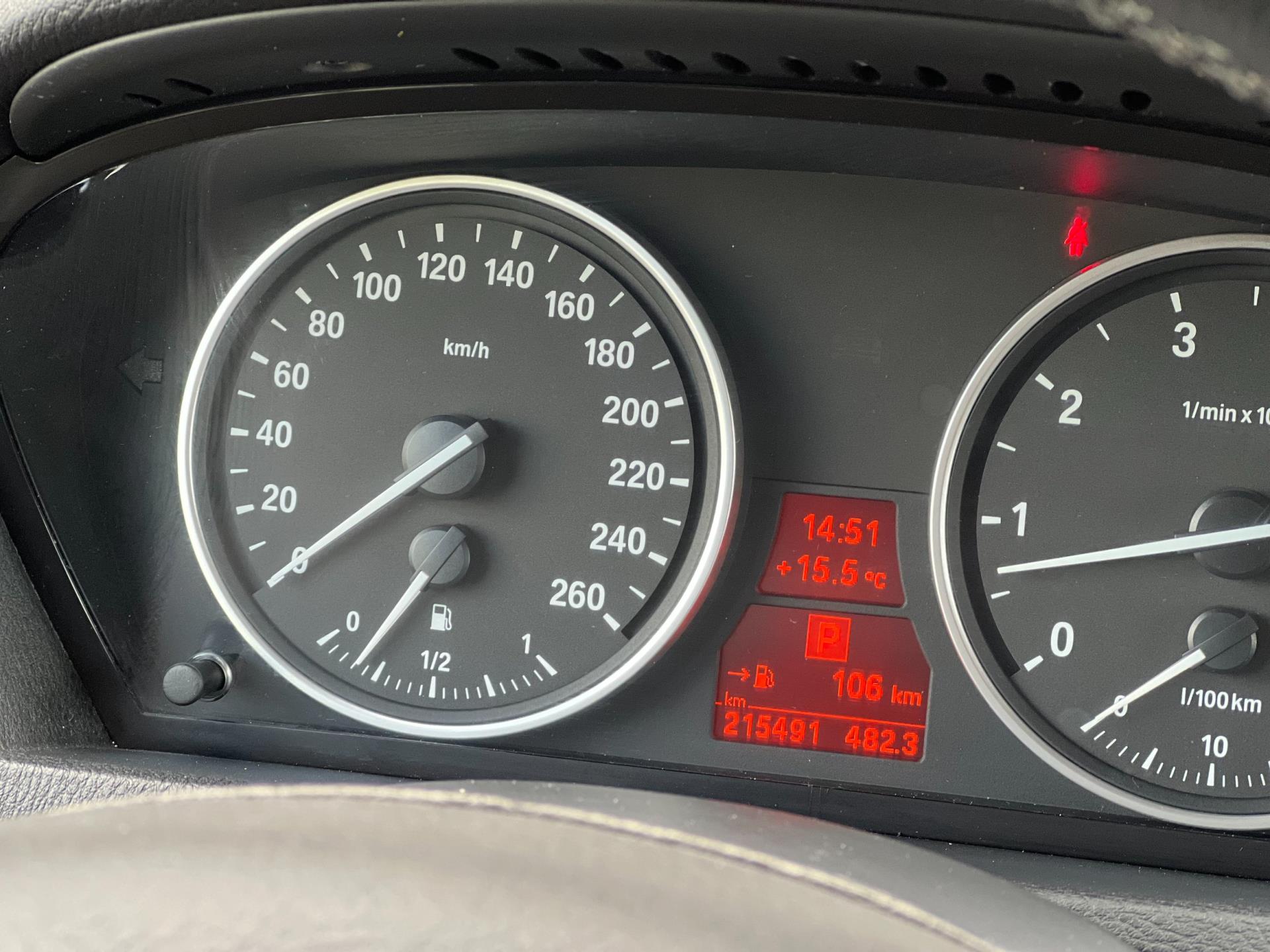 bmw-x5-image7.jpg