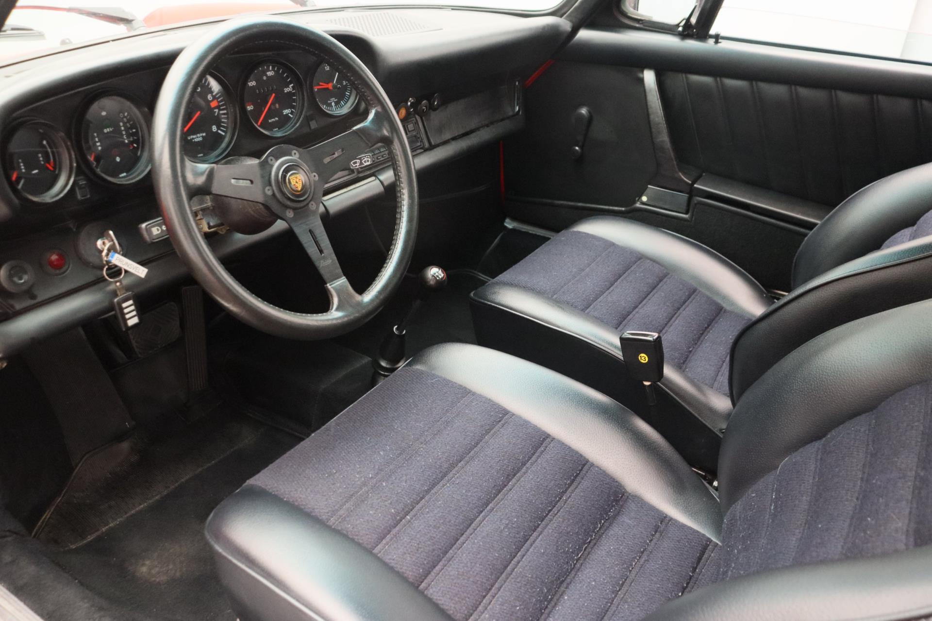 porsche-911-image4.jpg