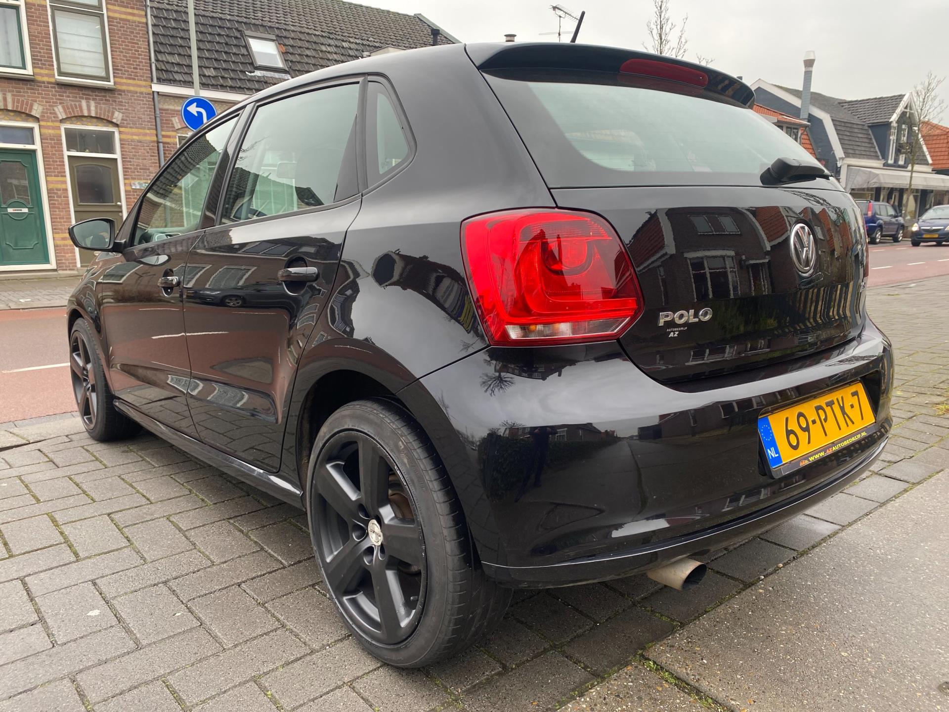 volkswagen-polo-image3.jpg