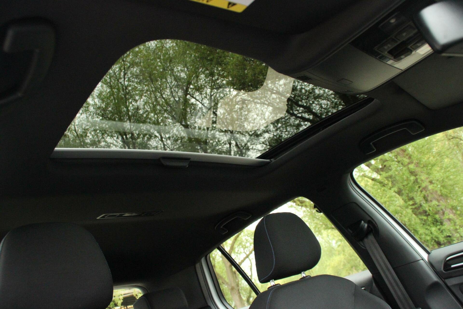 volkswagen-golf-image10.jpg