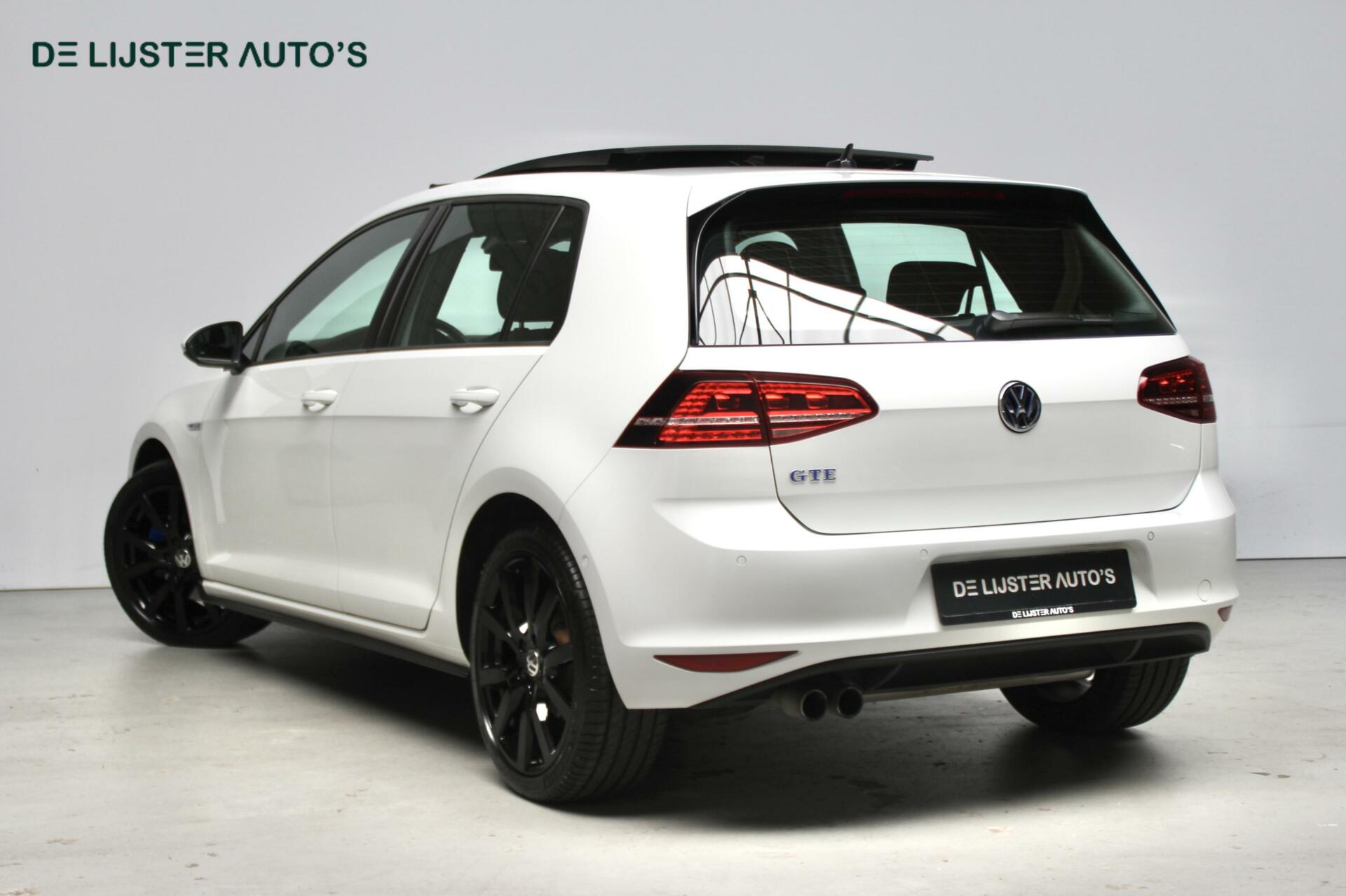 volkswagen-golf-image3.jpg