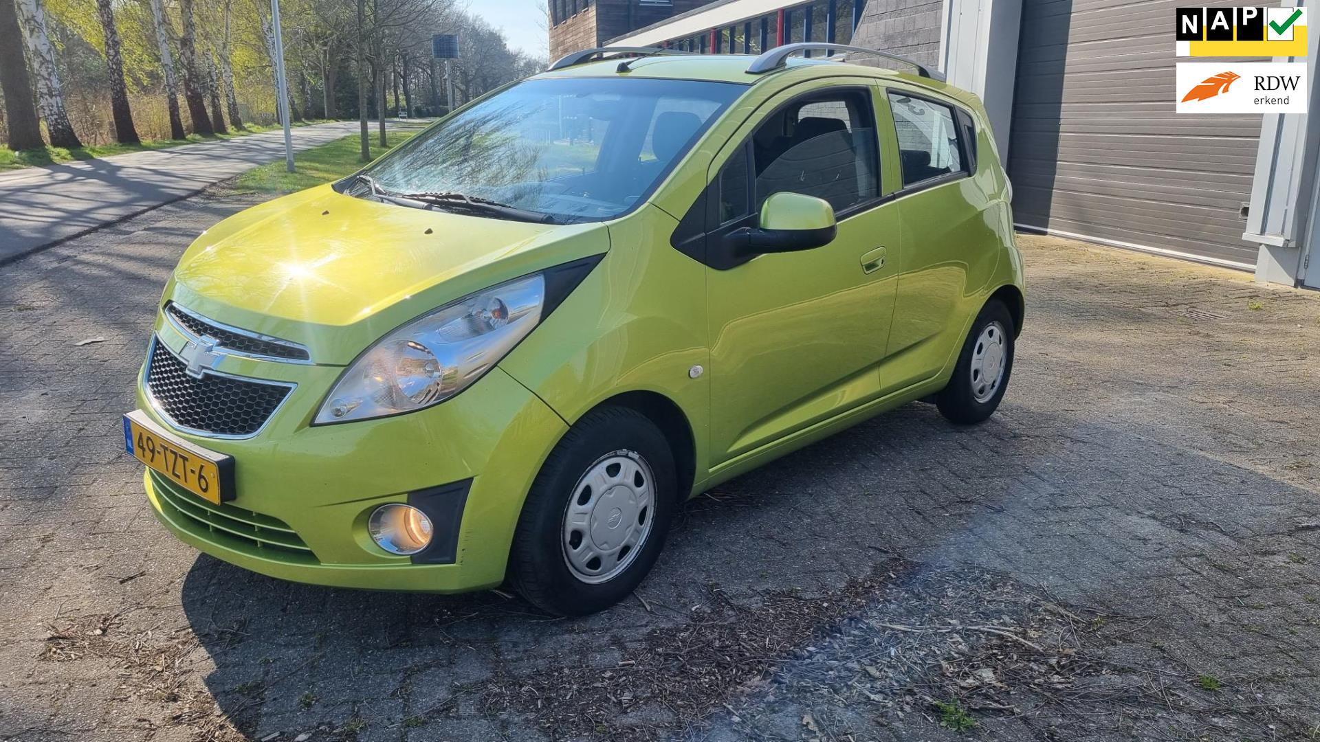 315578469/chevrolet-spark-image1.jpg