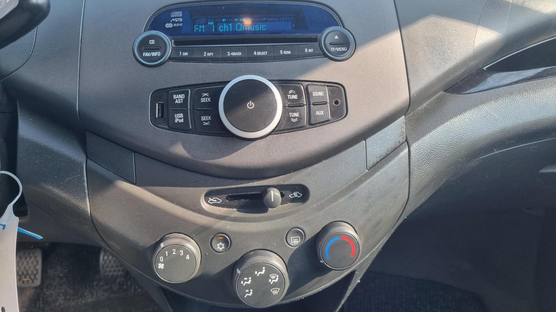 chevrolet-spark-image5.jpg