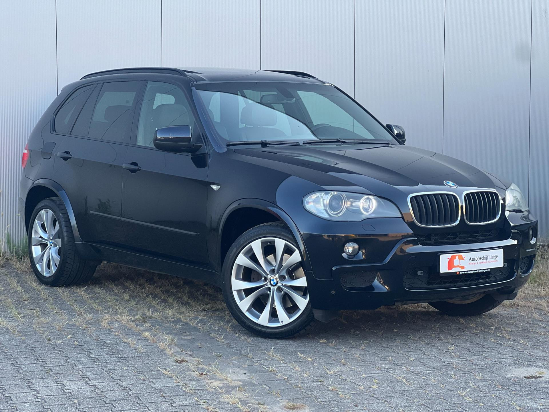 bmw-x5-image4.jpg