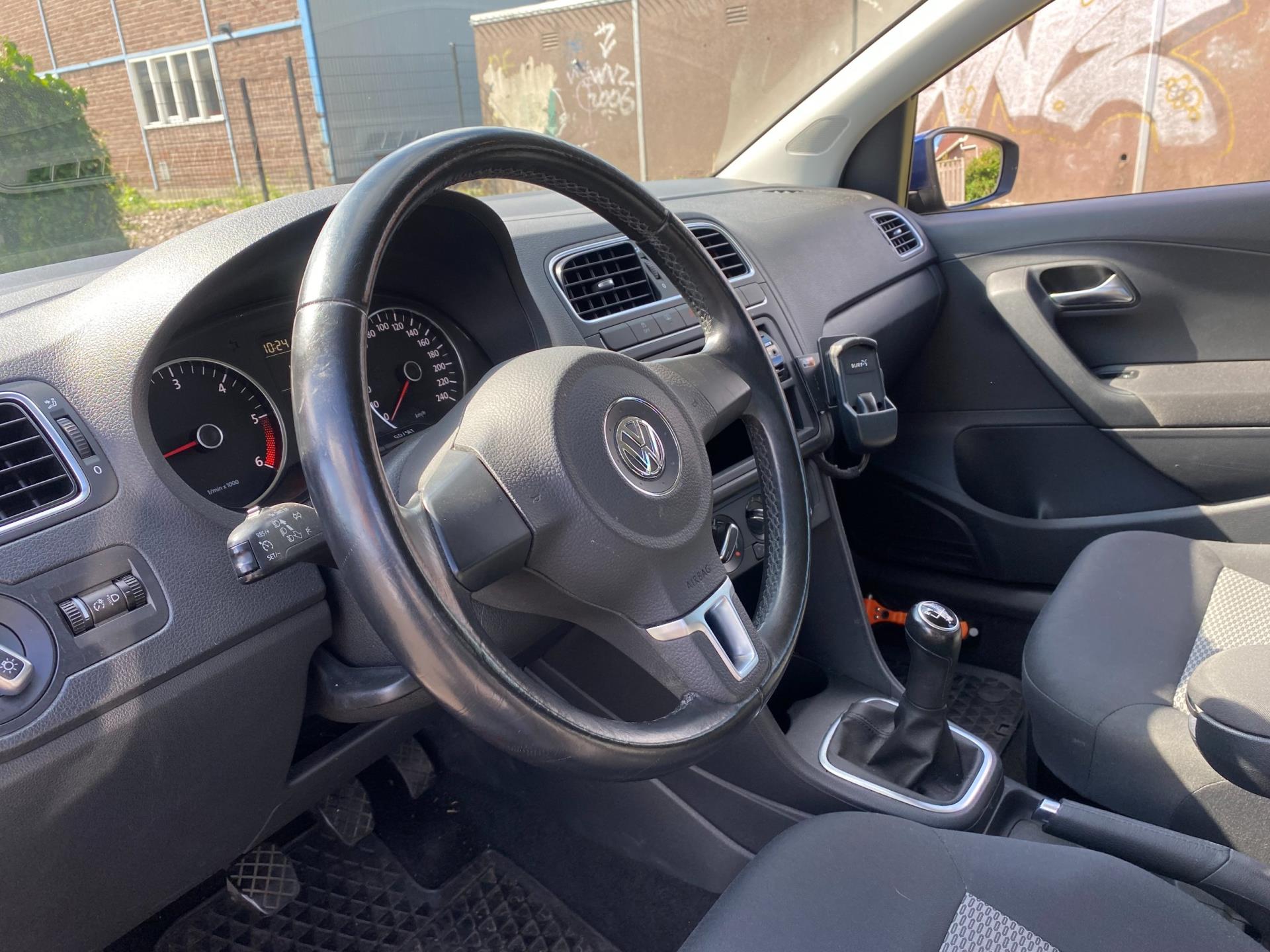 volkswagen-polo-image10.jpg