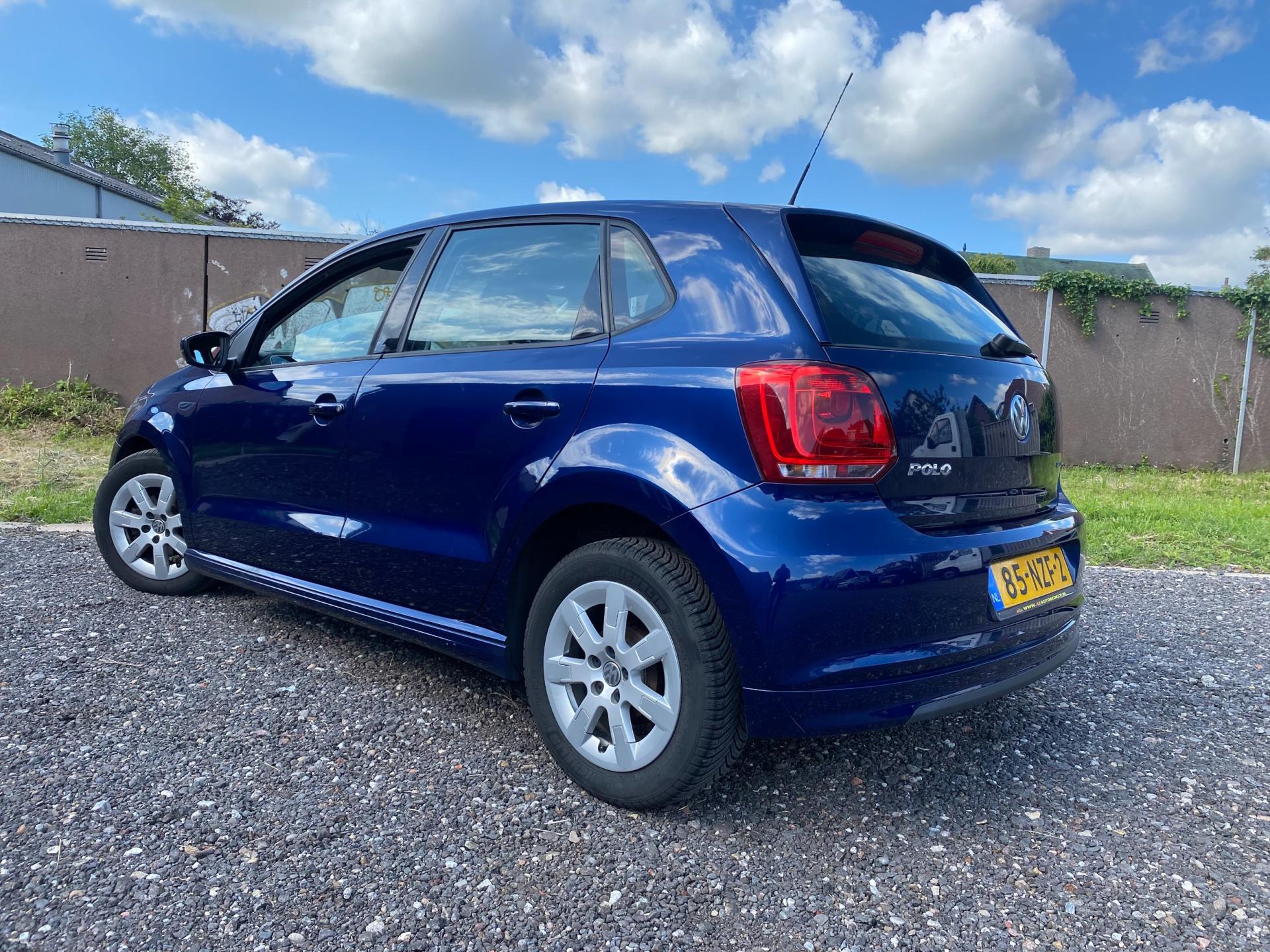 volkswagen-polo-image4.jpg