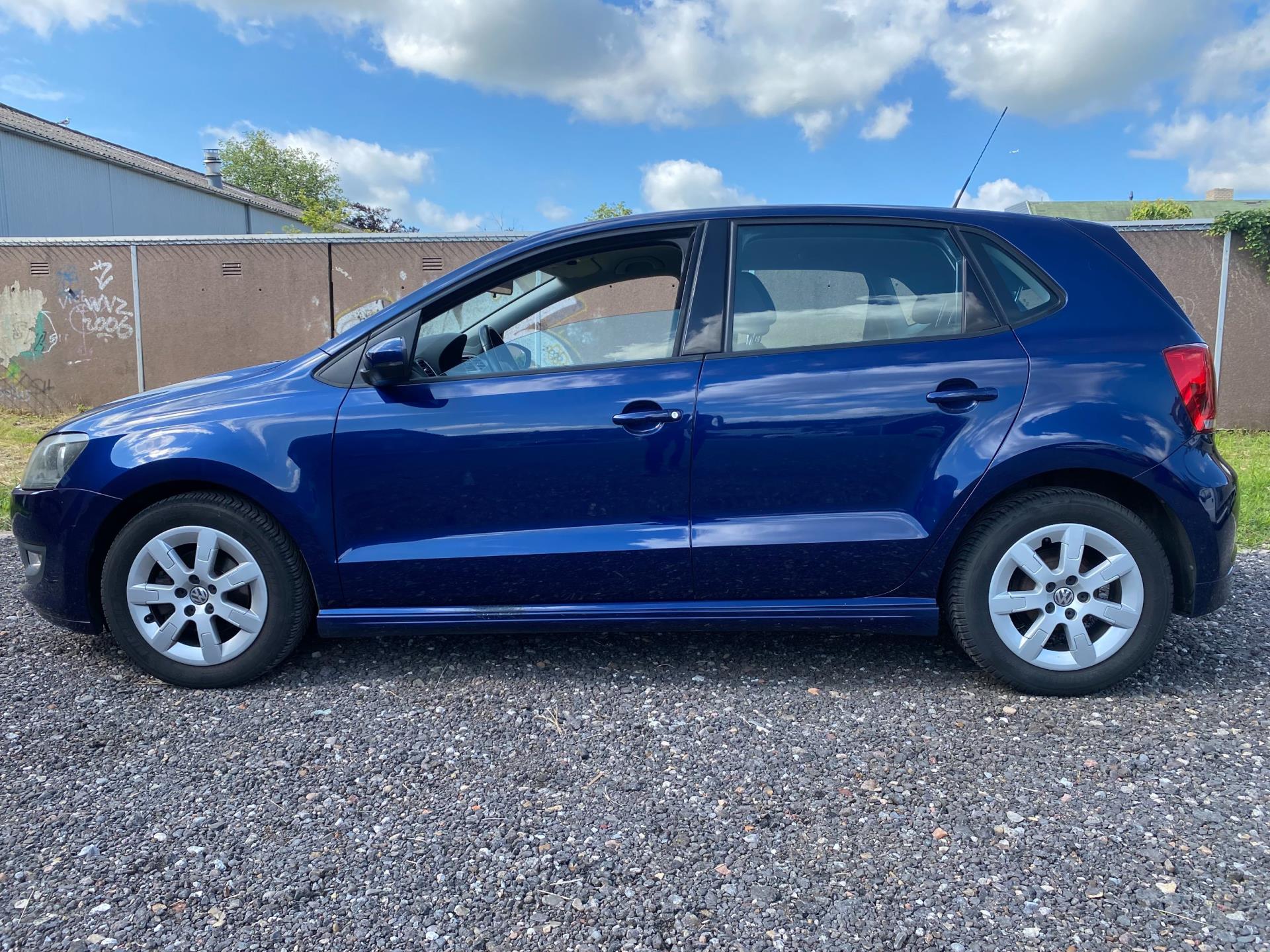 volkswagen-polo-image5.jpg