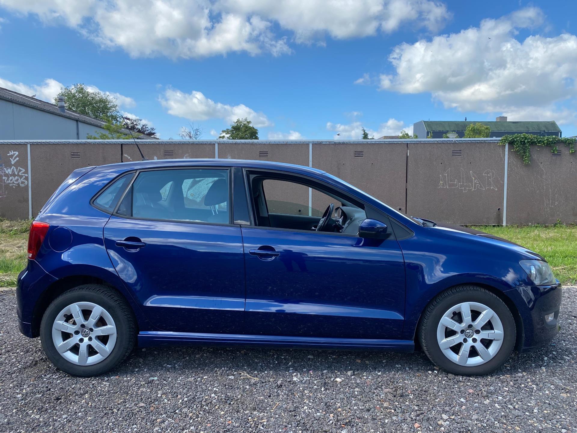 volkswagen-polo-image6.jpg
