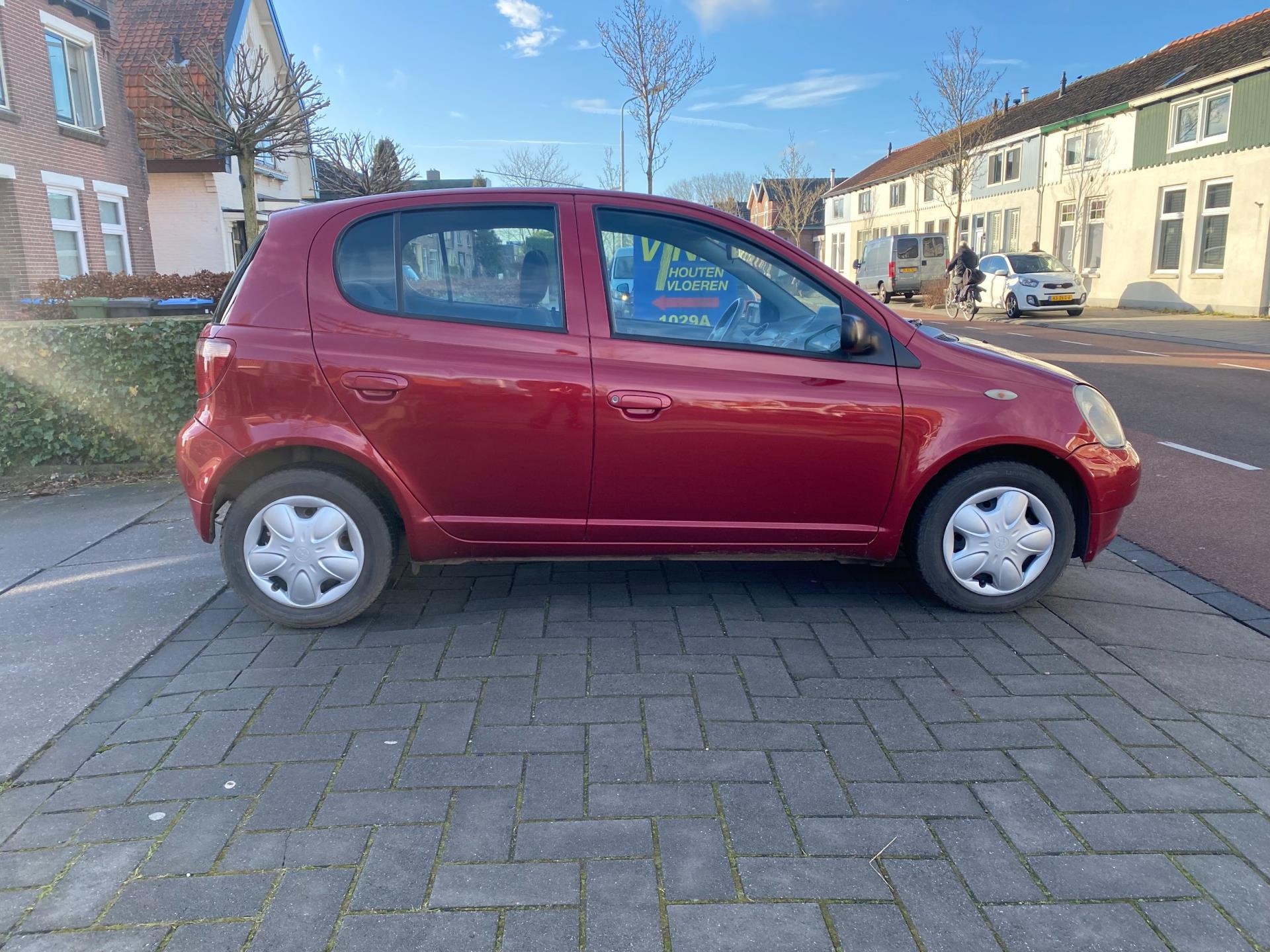 toyota-yaris-image5.jpg