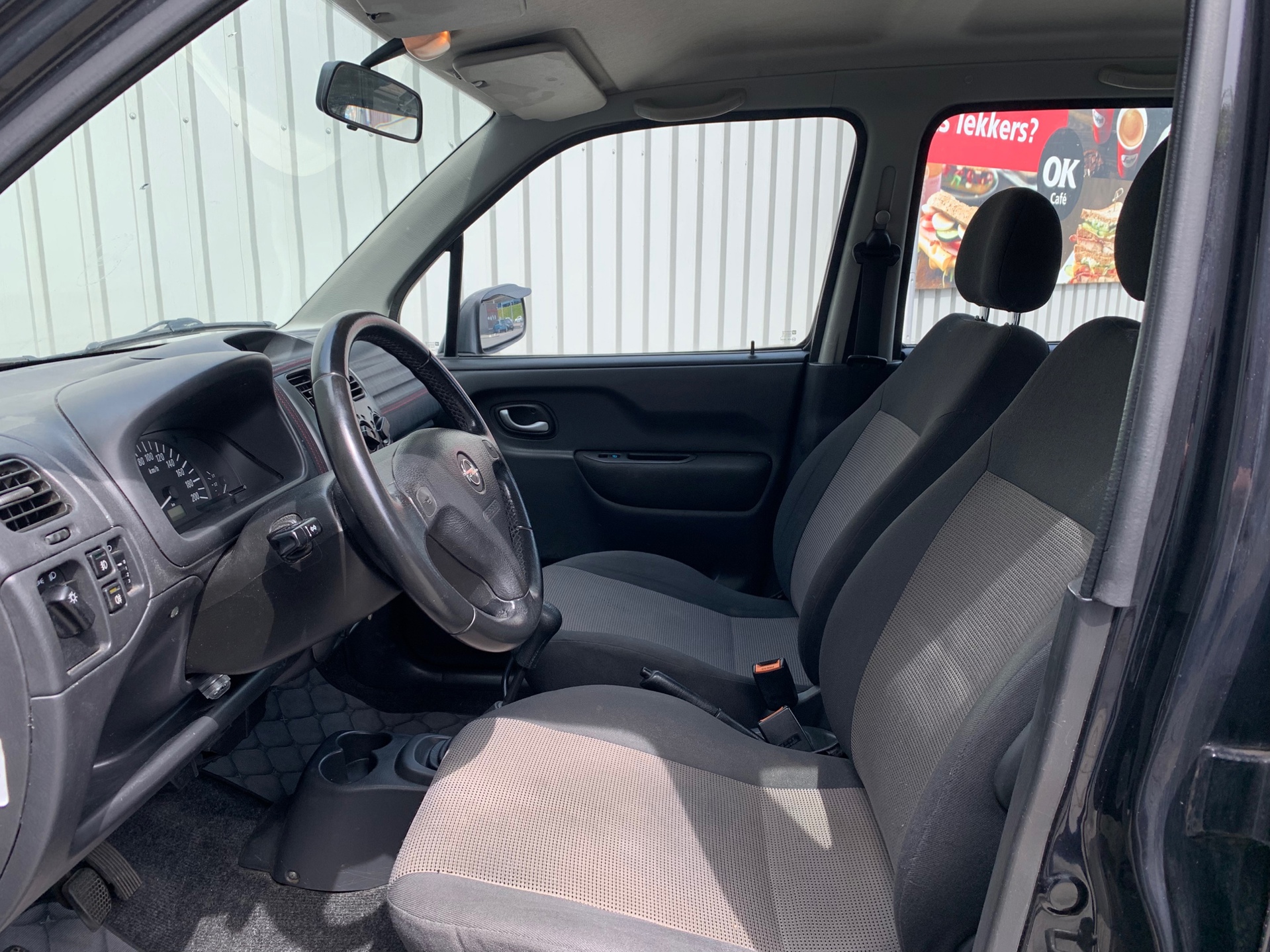 opel-agila-image6.jpg