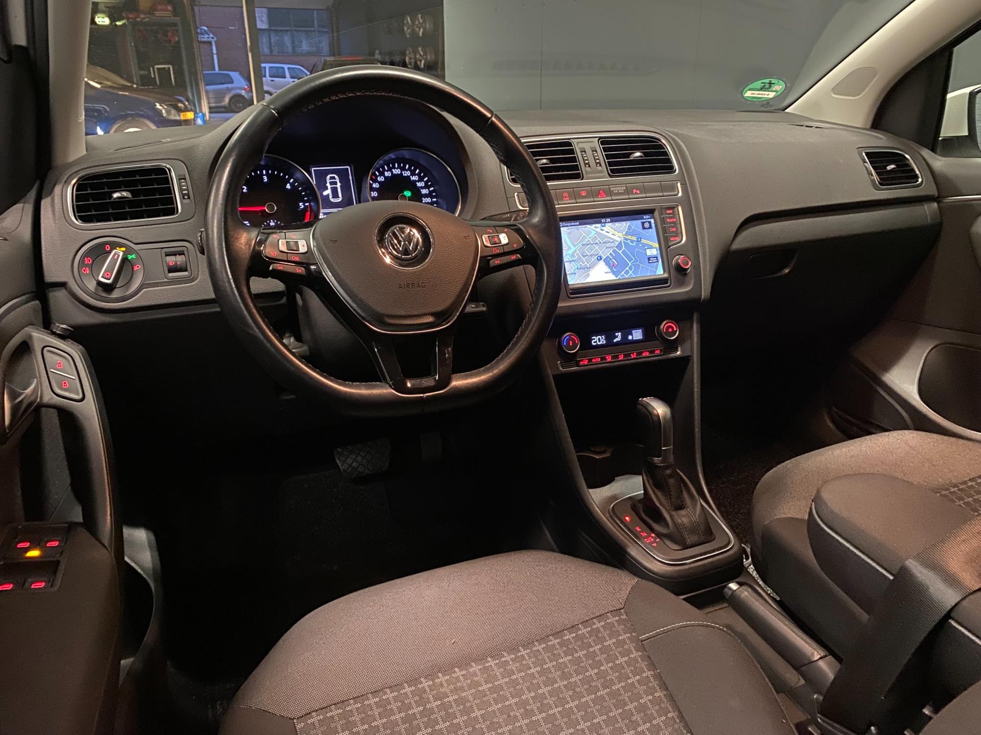 volkswagen-polo-image10.jpg
