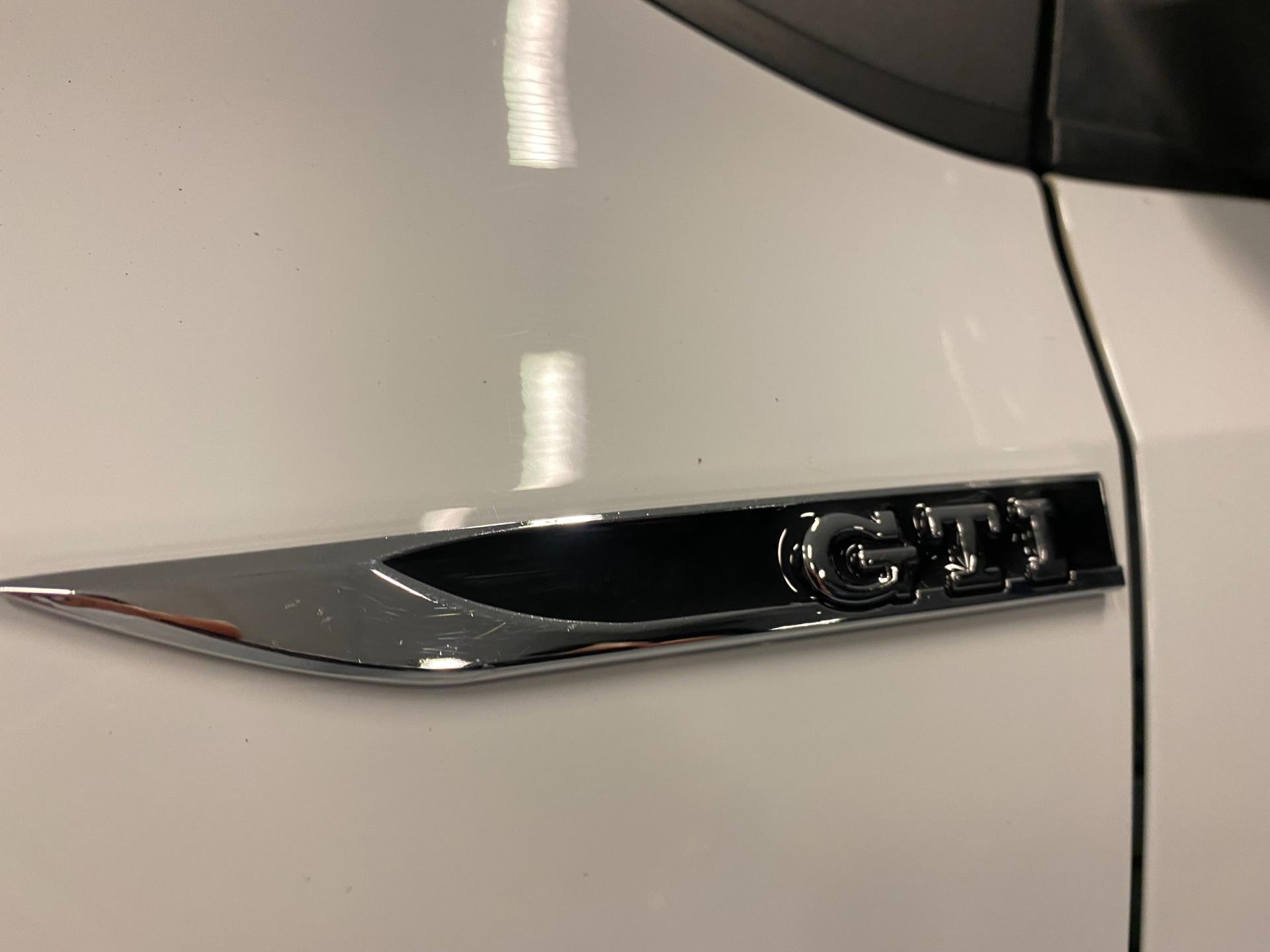 volkswagen-polo-image5.jpg