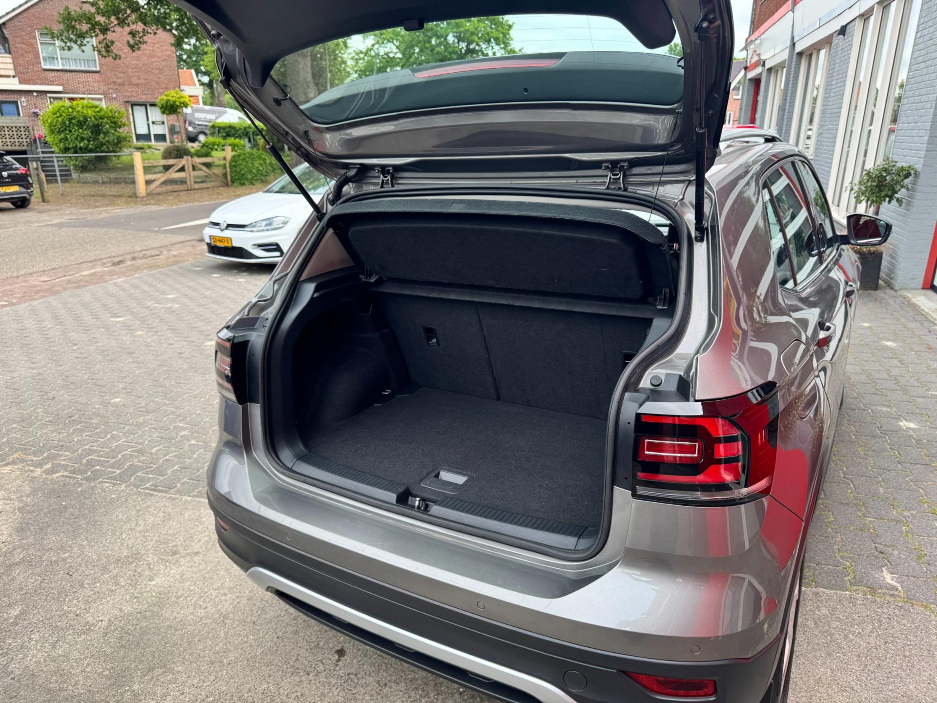 volkswagen-t-cross-image4.jpg